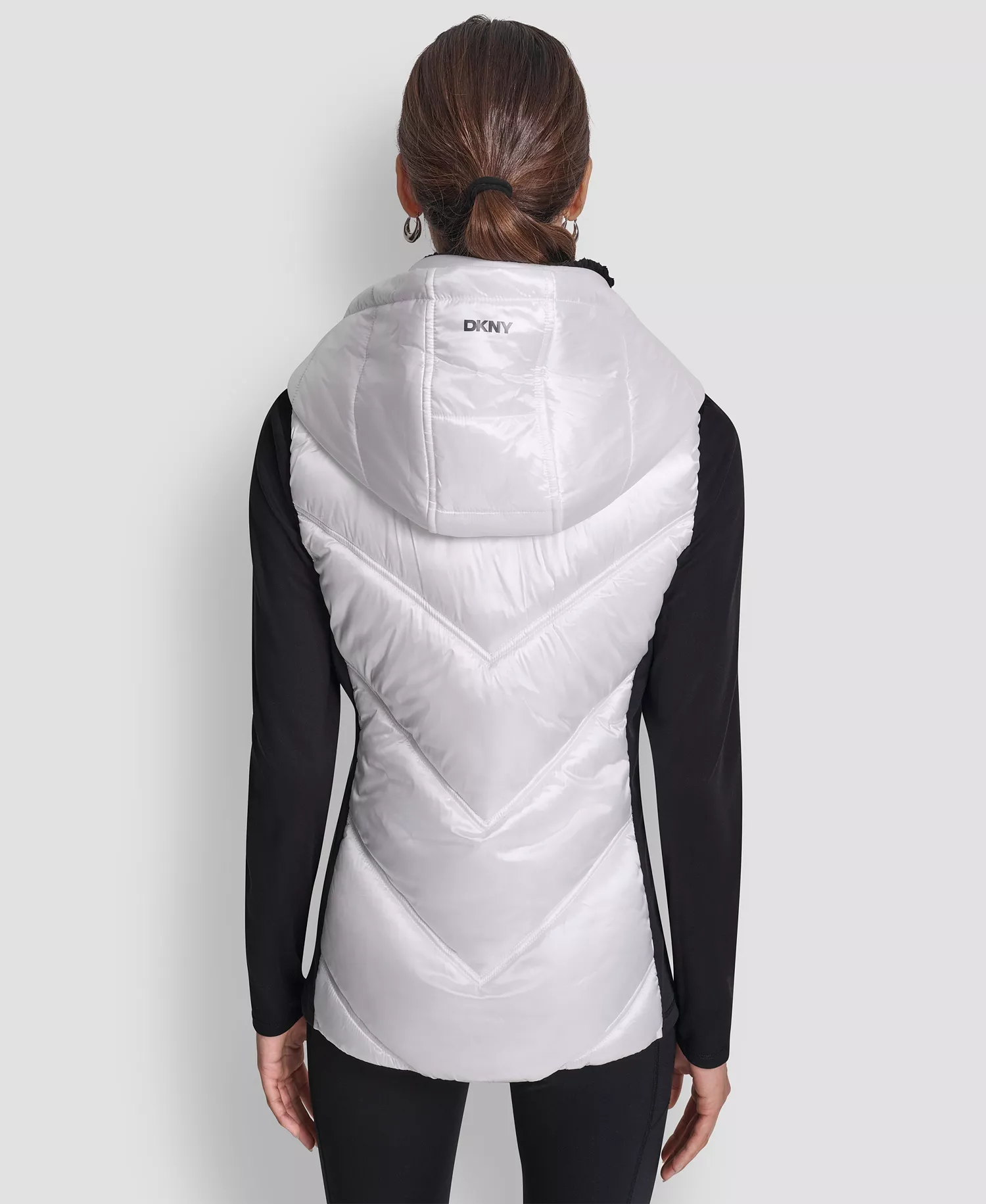 Women's Contrast Collar Hooded Puffer Vest - Liquid White - L