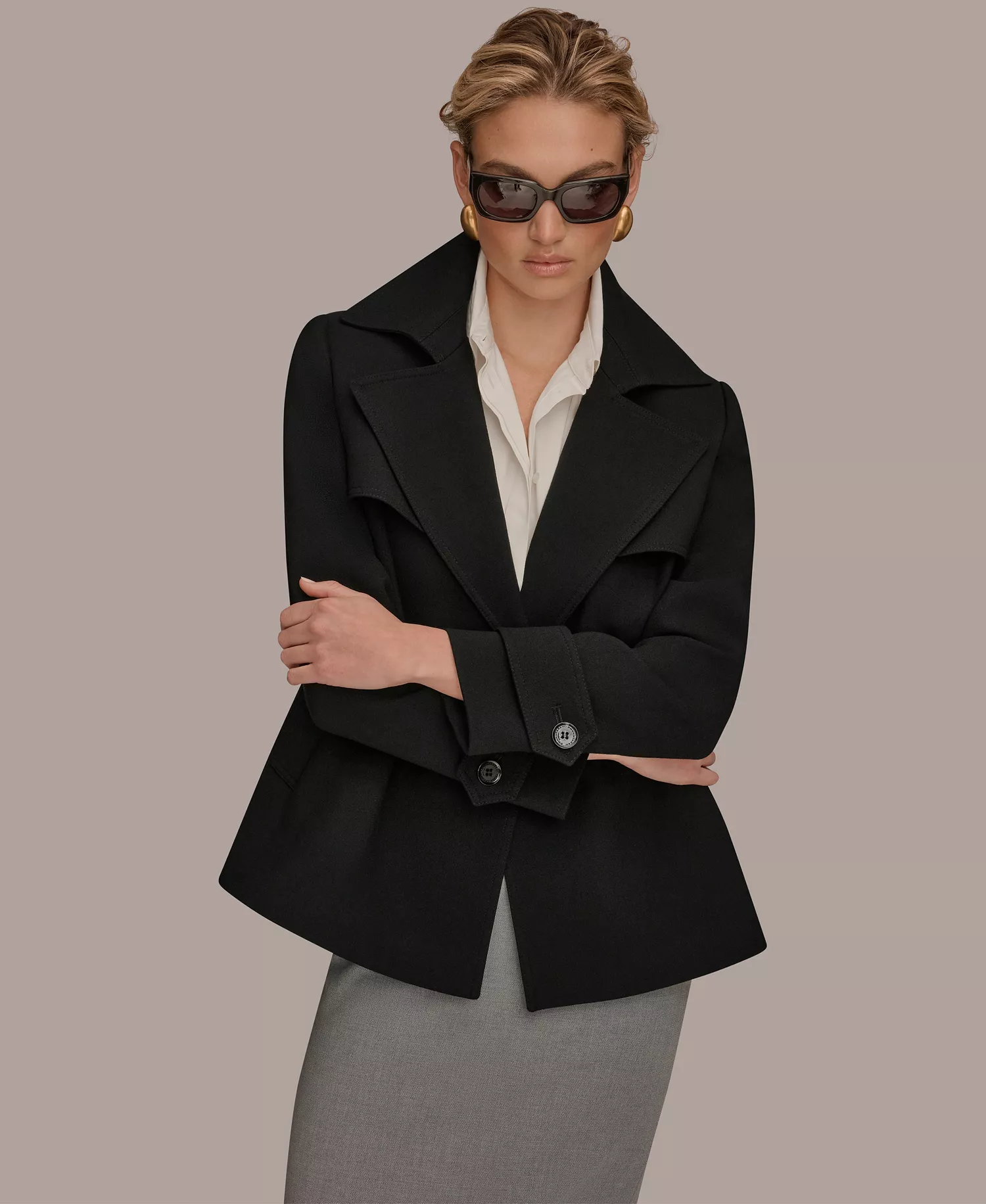 Women's Short Crepe Notch Collar Trench Coat - Black - L