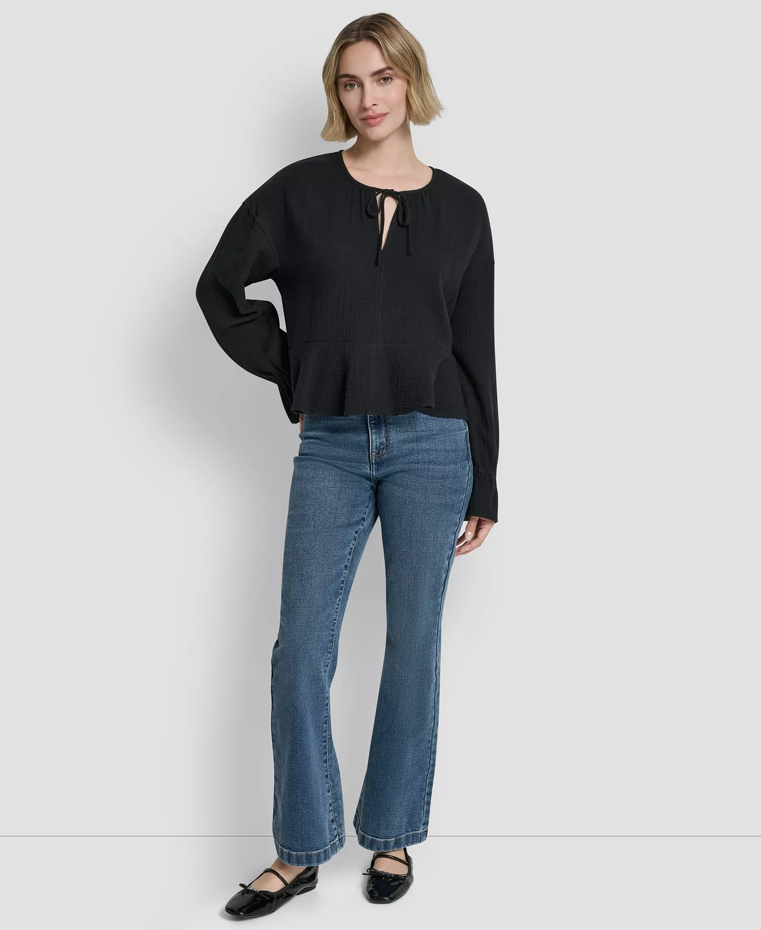 Women's Long-Sleeve Double Crepe Gauze Tie Neck Crop Top - Black - L