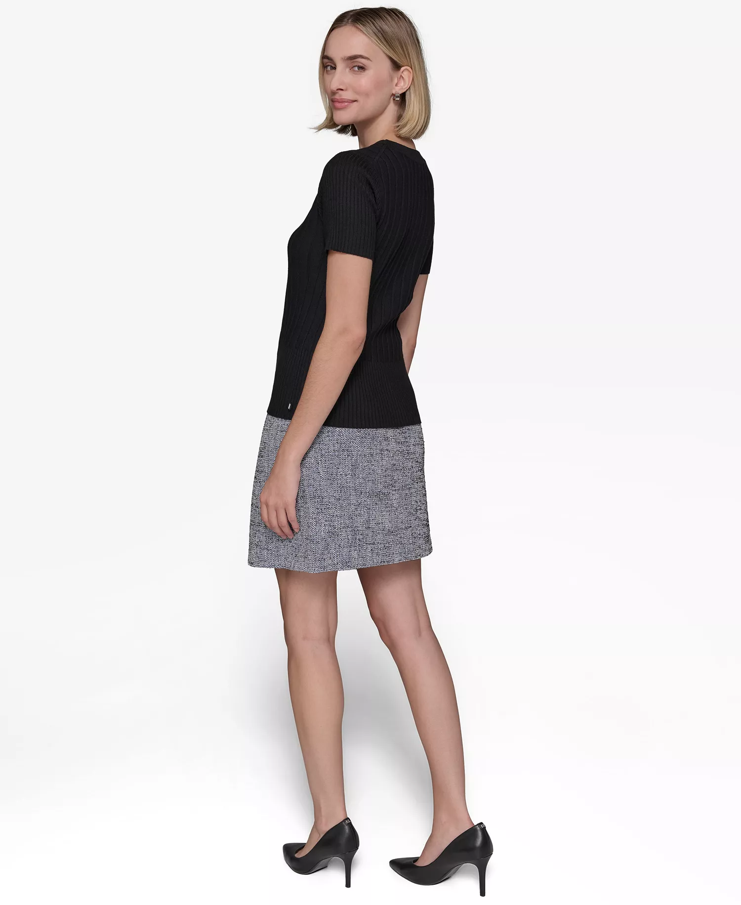 Women's Ribbed Short-Sleeve Sweater  - Black - L