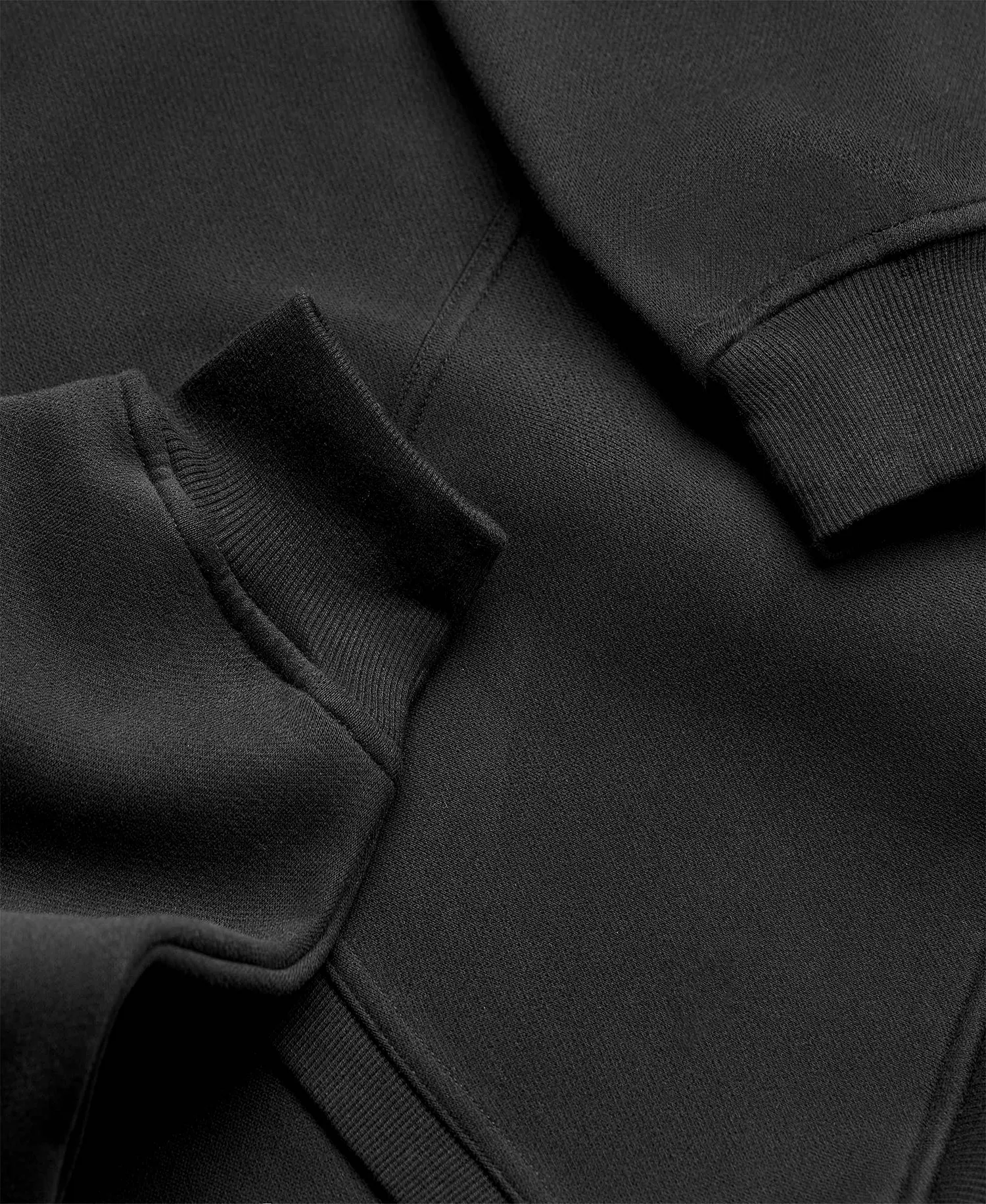 UGG Women's Oversized Graphic Sweatshirt - Black - L