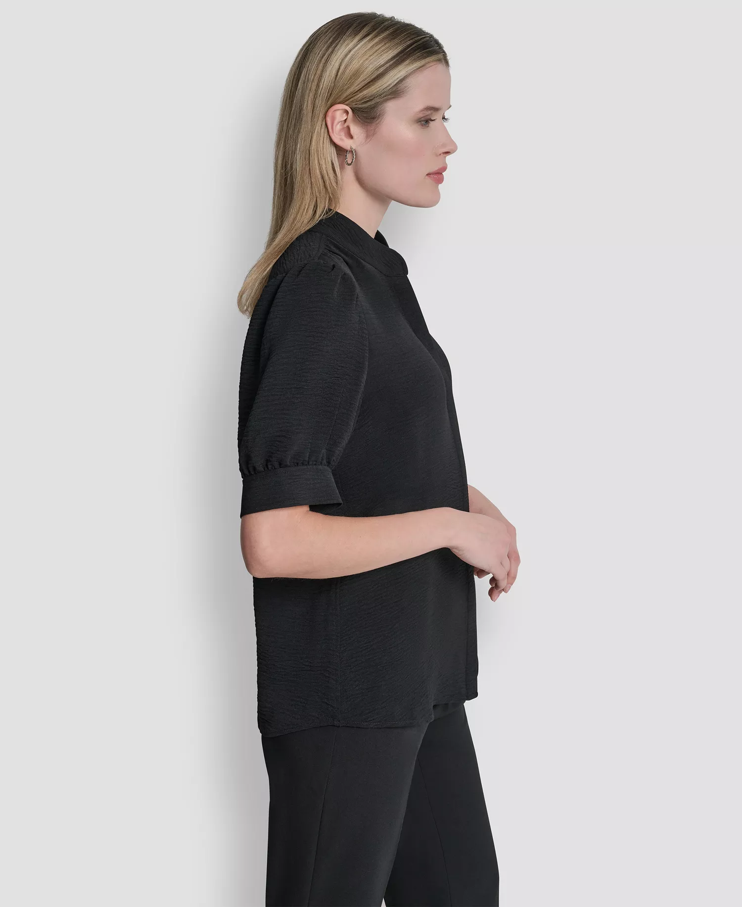 Women's Mandarin Collar Textured Woven Blouse - Black - L