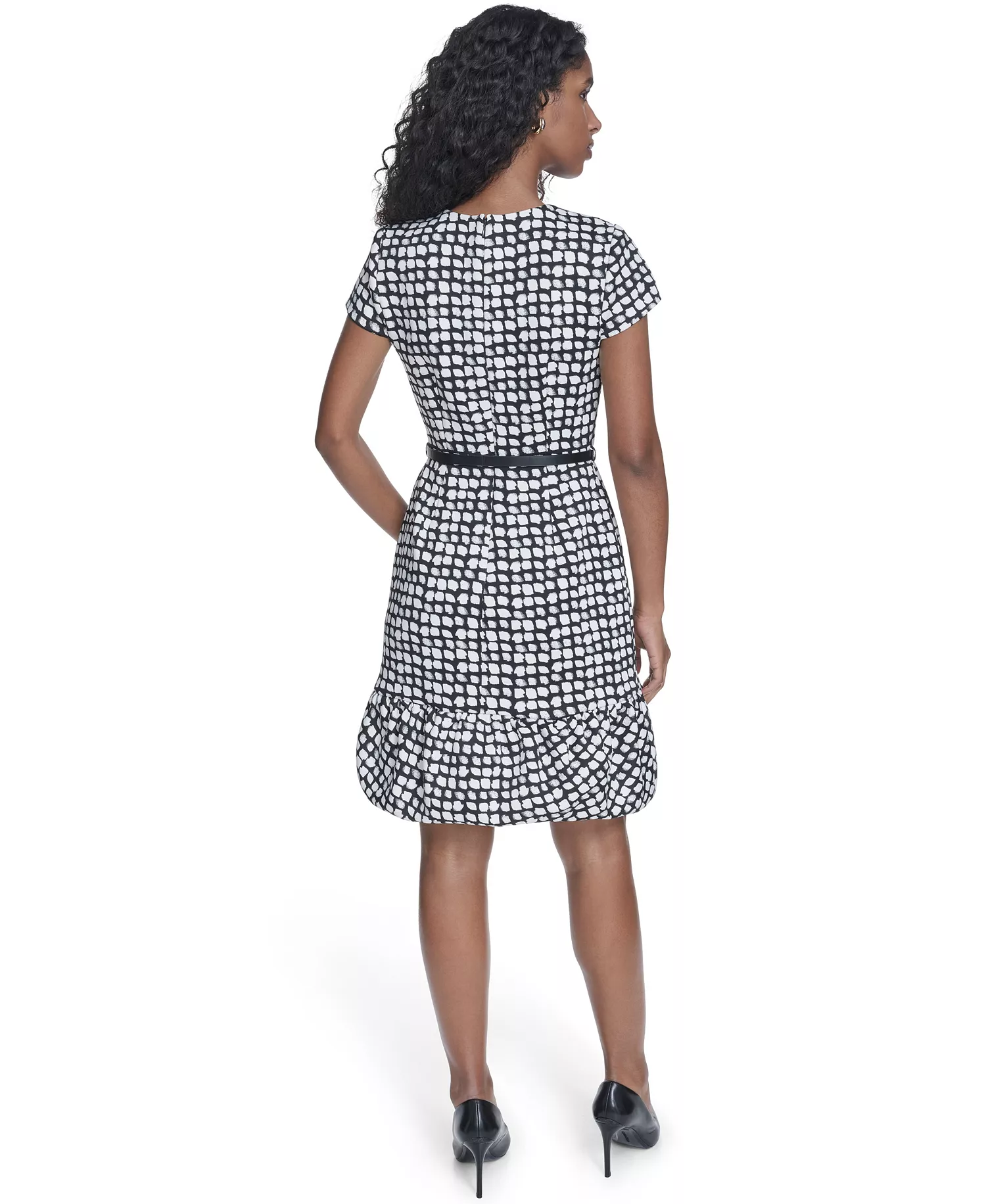 Women's Bubble Hem Belted Crewneck Dress - Black Cream - 10