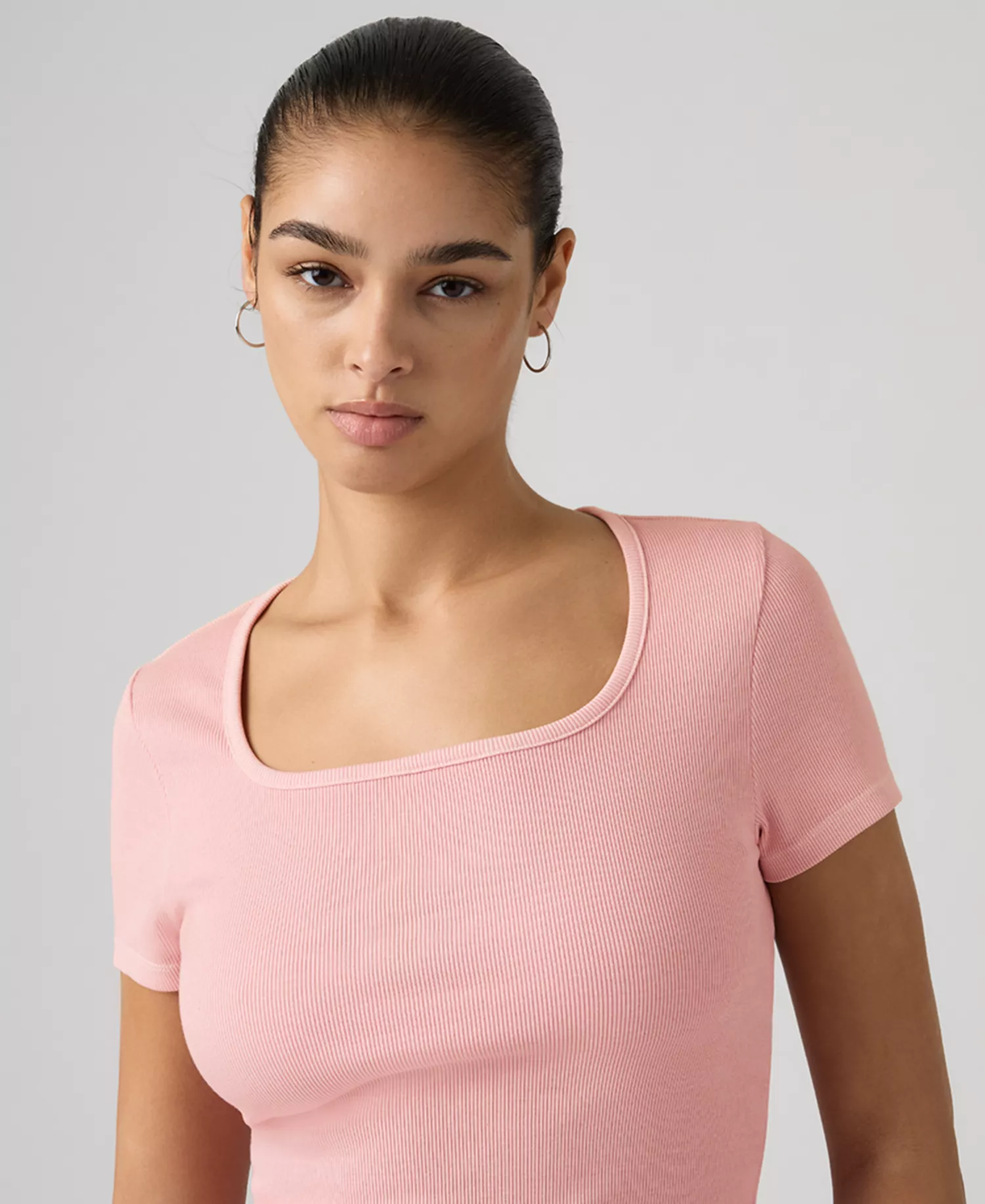 Women's Essential Square Neck T-Shirt - Garment Dye Fa191913 Coral Blush - L