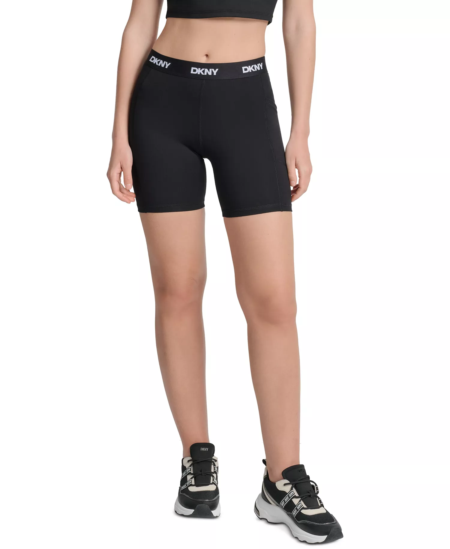 Women's Balance Compression Super High-Rise 6 Bike Shorts - Black - L