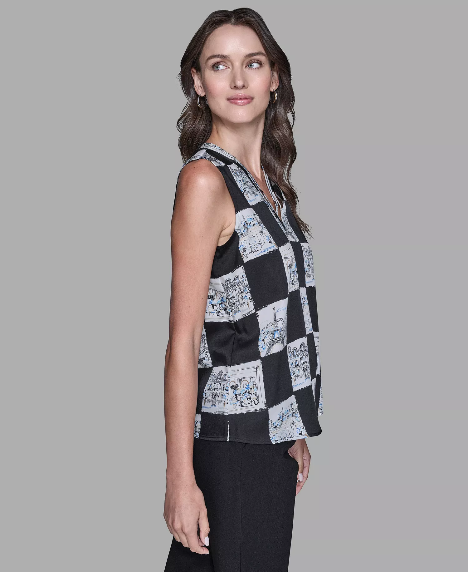 Women's Sleeveless Printed V-Neck Top - Black Combo - L
