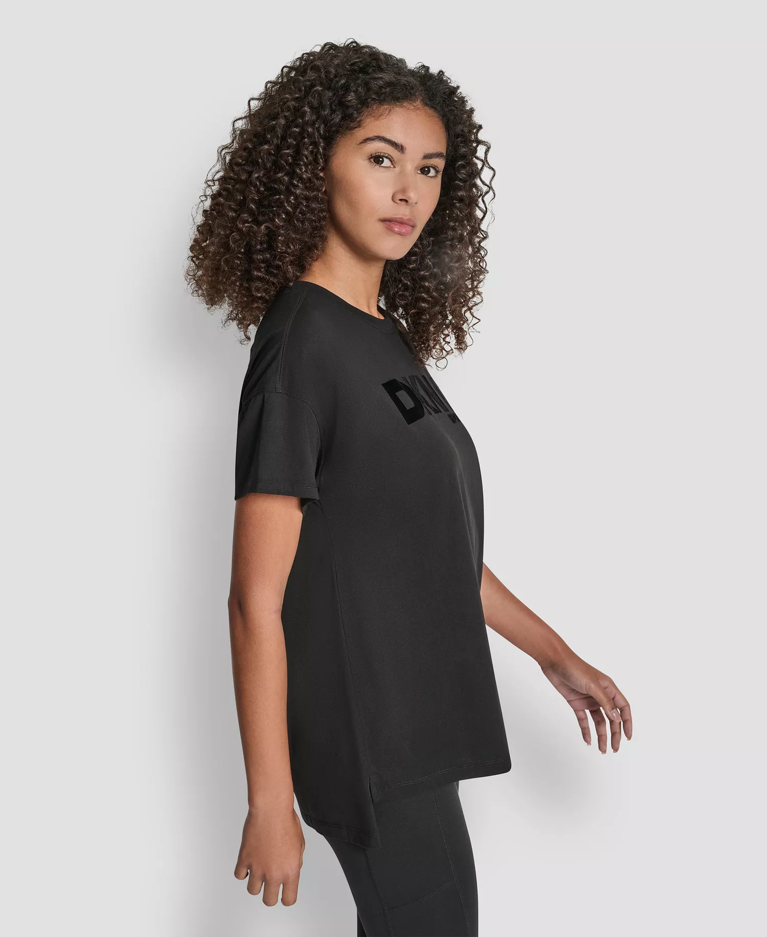 Women's Flocked Logo Drop Shoulder T-Shirt - Black - L