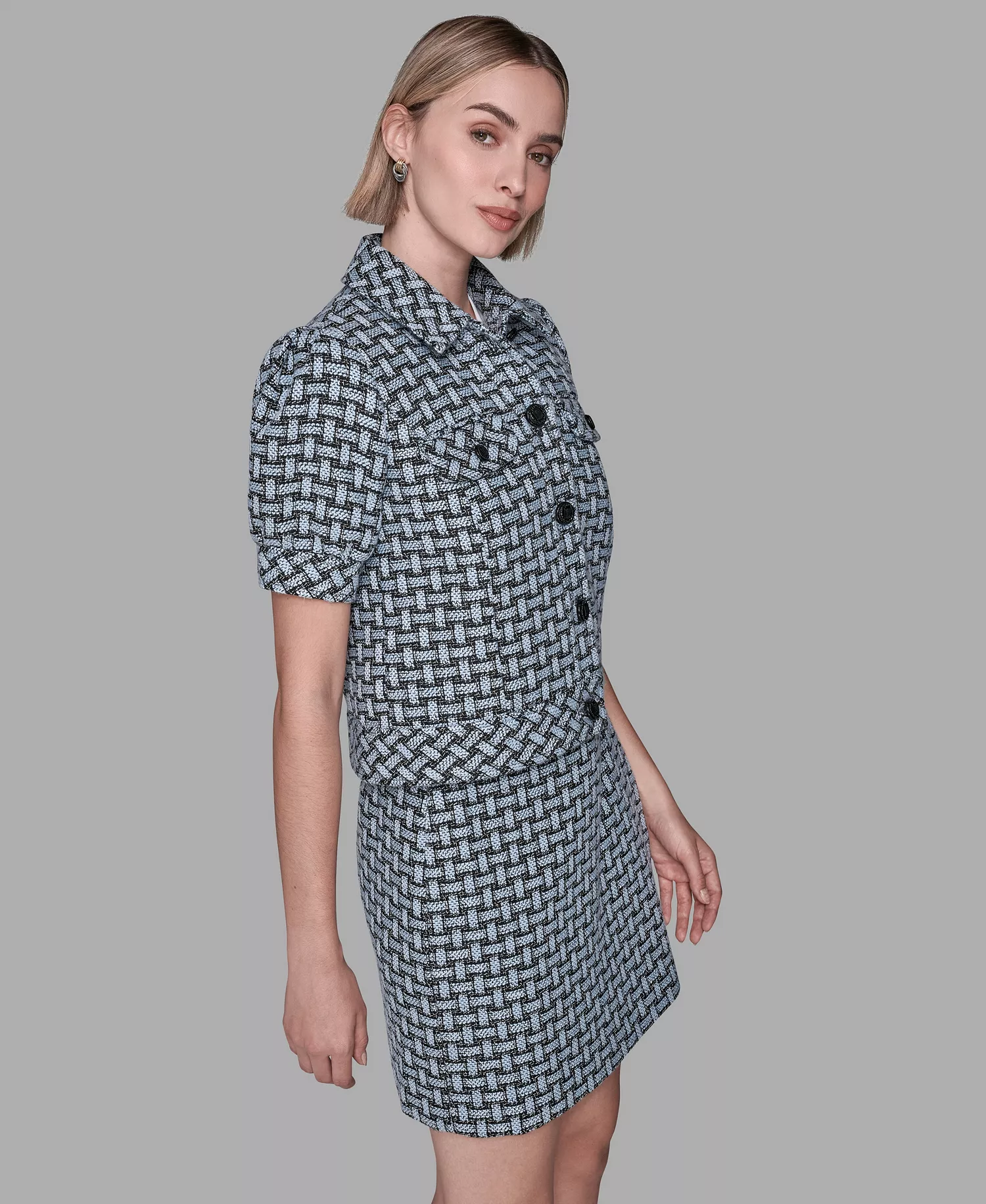 Women's Five-Button Weave Print Cropped Jacket - Blue Aura/black - 10