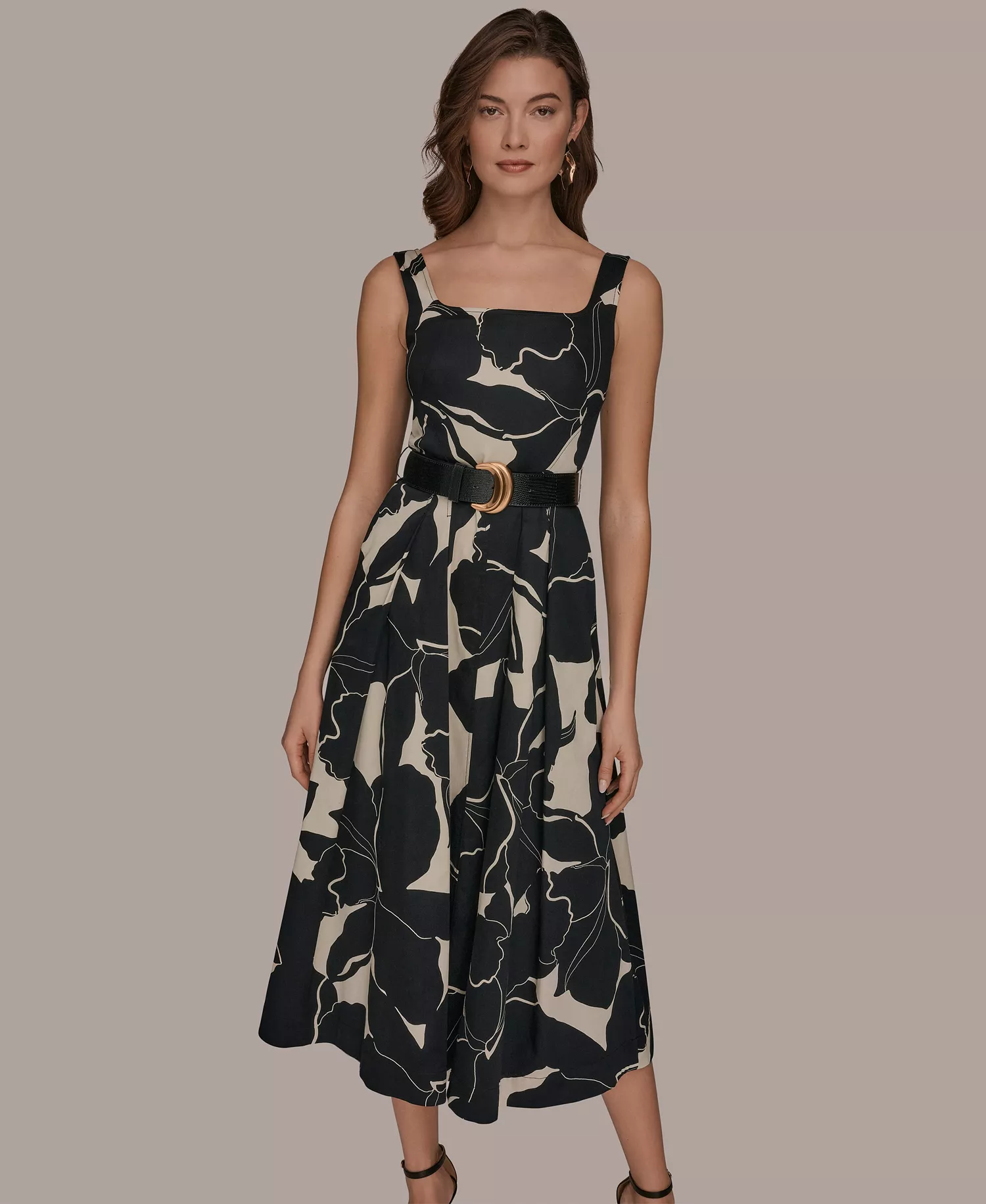 Women's Sleeveless Square Neck Floral A-Line Midi Dress - Black/Parchment - 10