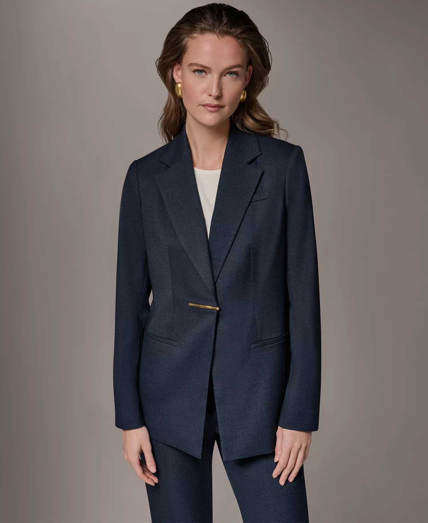 Women's Notch Lapel Padded Shoulder Blazer - Nightfall - 0