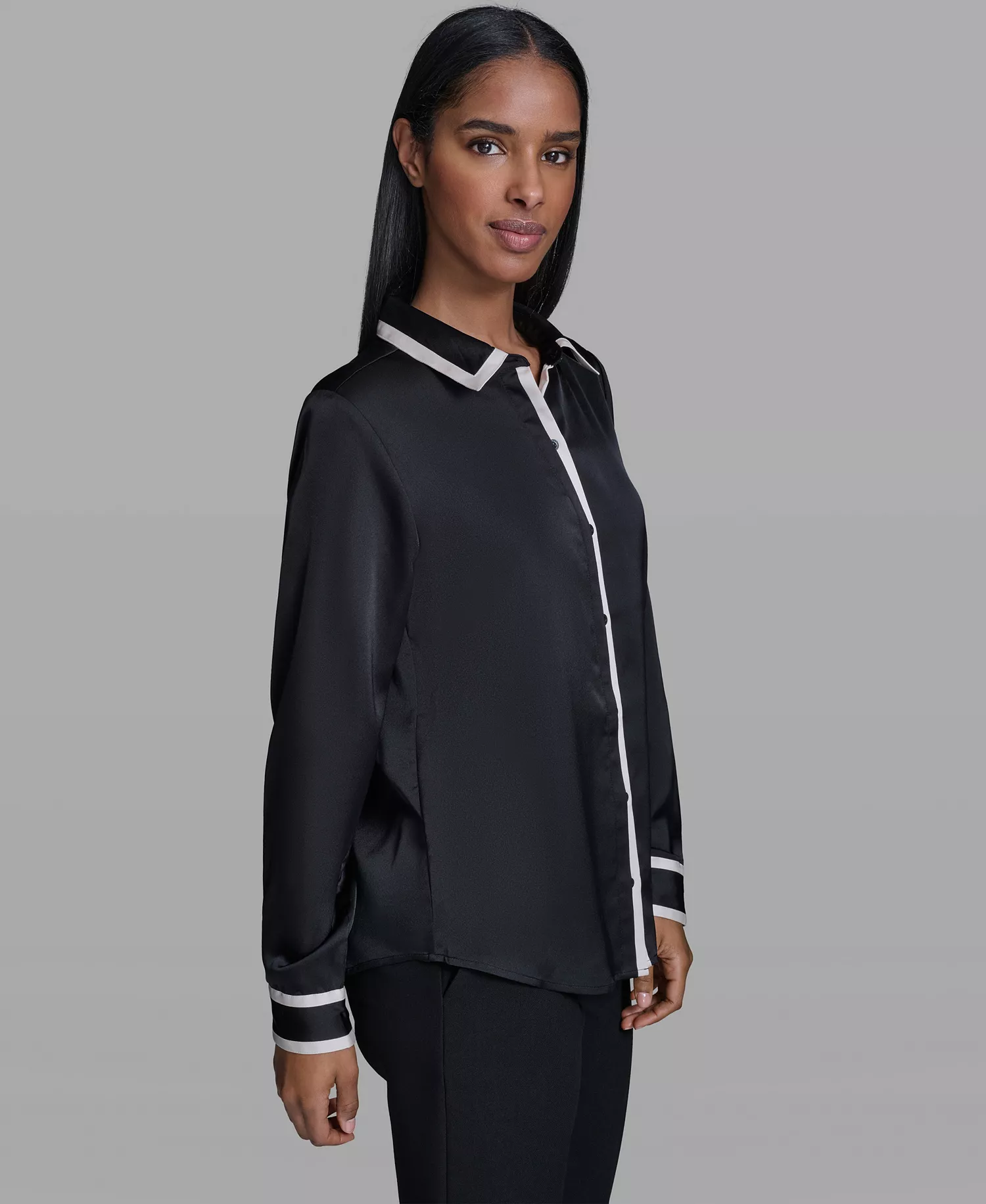 Women's Collared Long-Sleeve Top - Black/Bisque - L