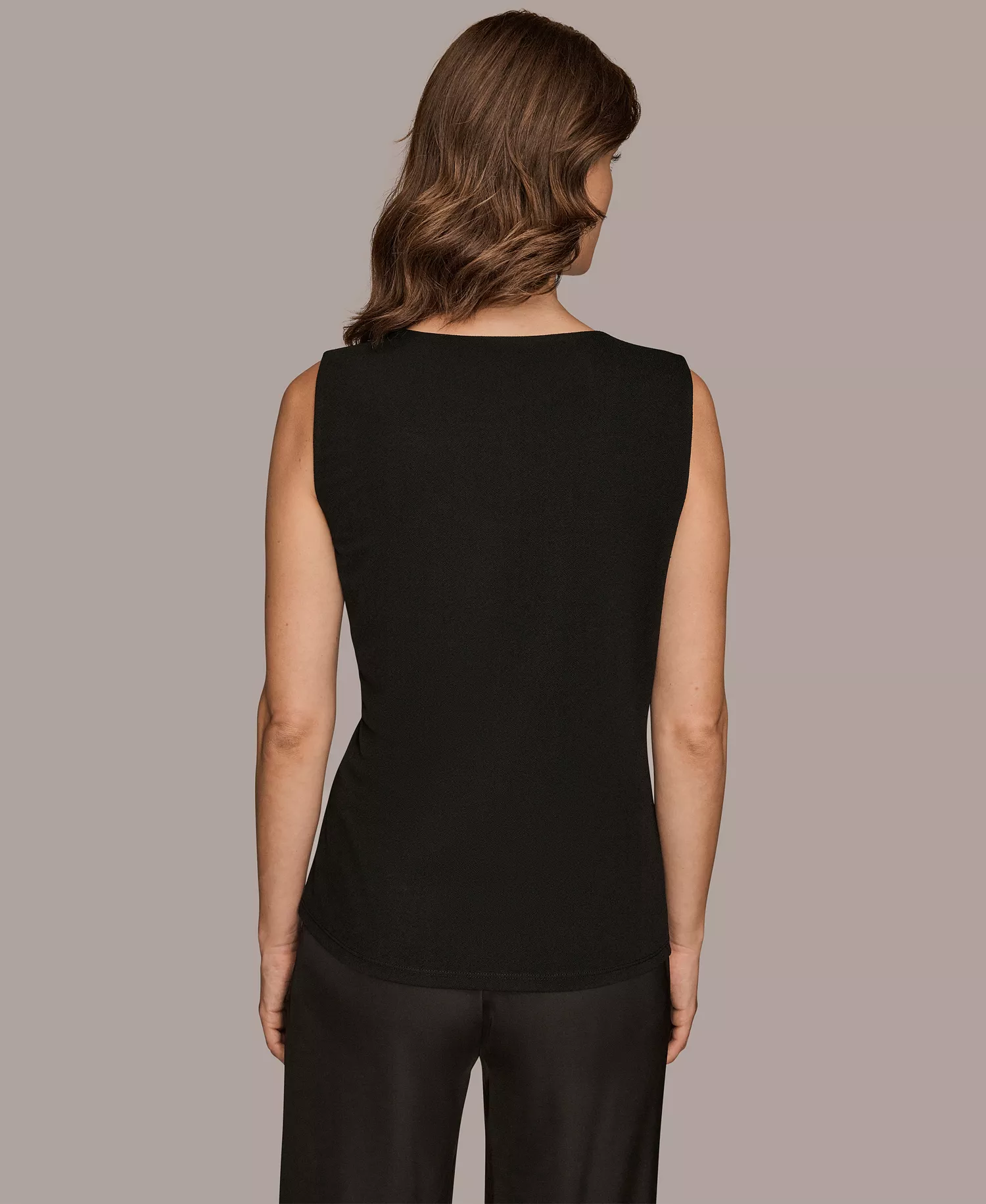Women's Petite Scoop Neck Tank Top - Black - P/L