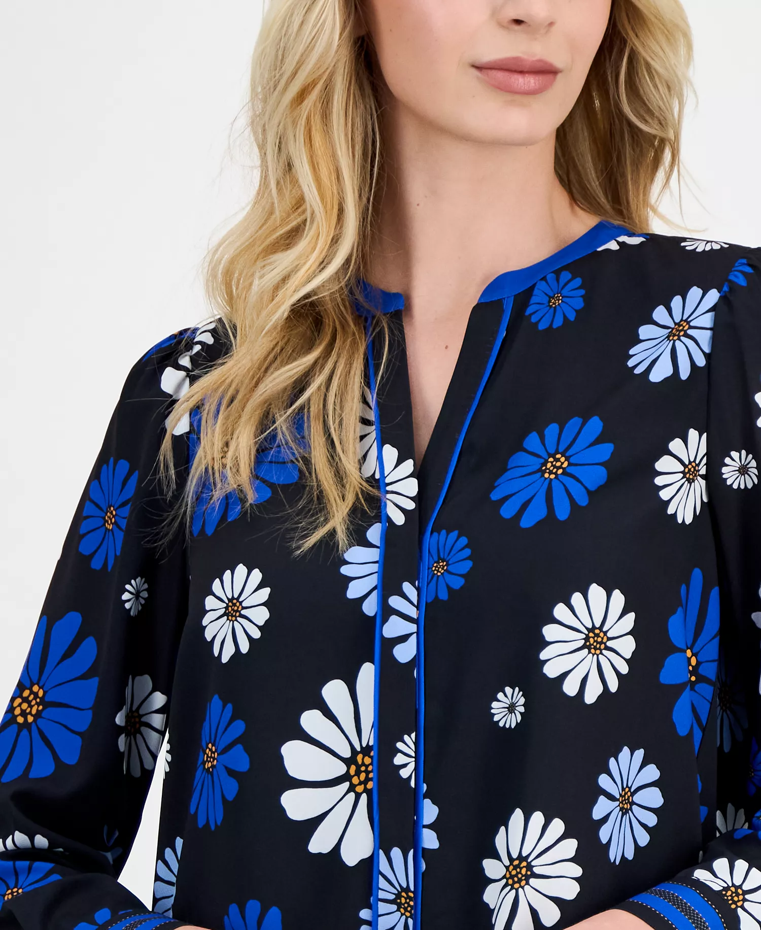 Women's Printed Button-Front Shirt - Colbat Daisy Print - L