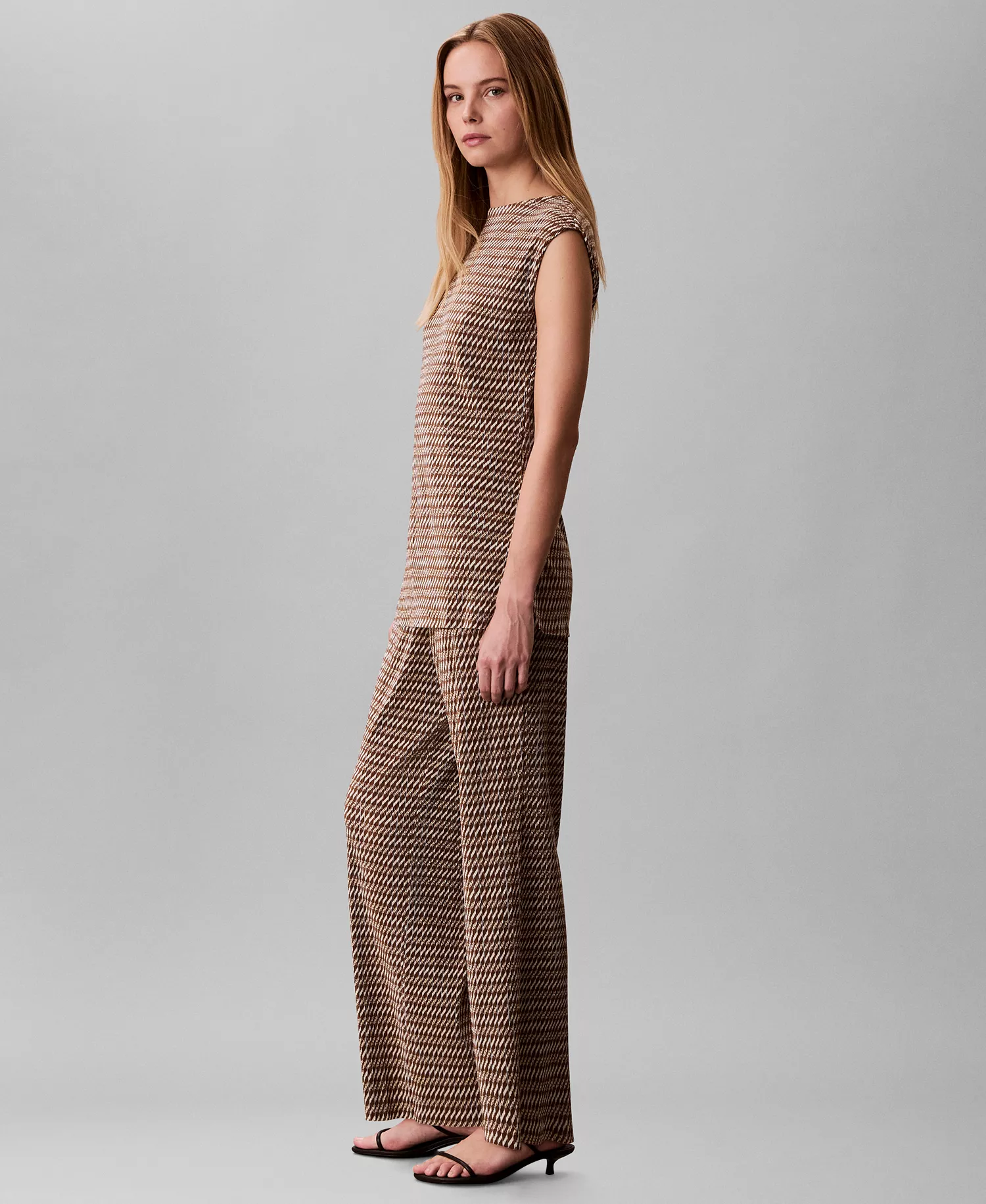 Women's Plisse Print Wide-Leg Pants - Executive Brown Ladder Print - L