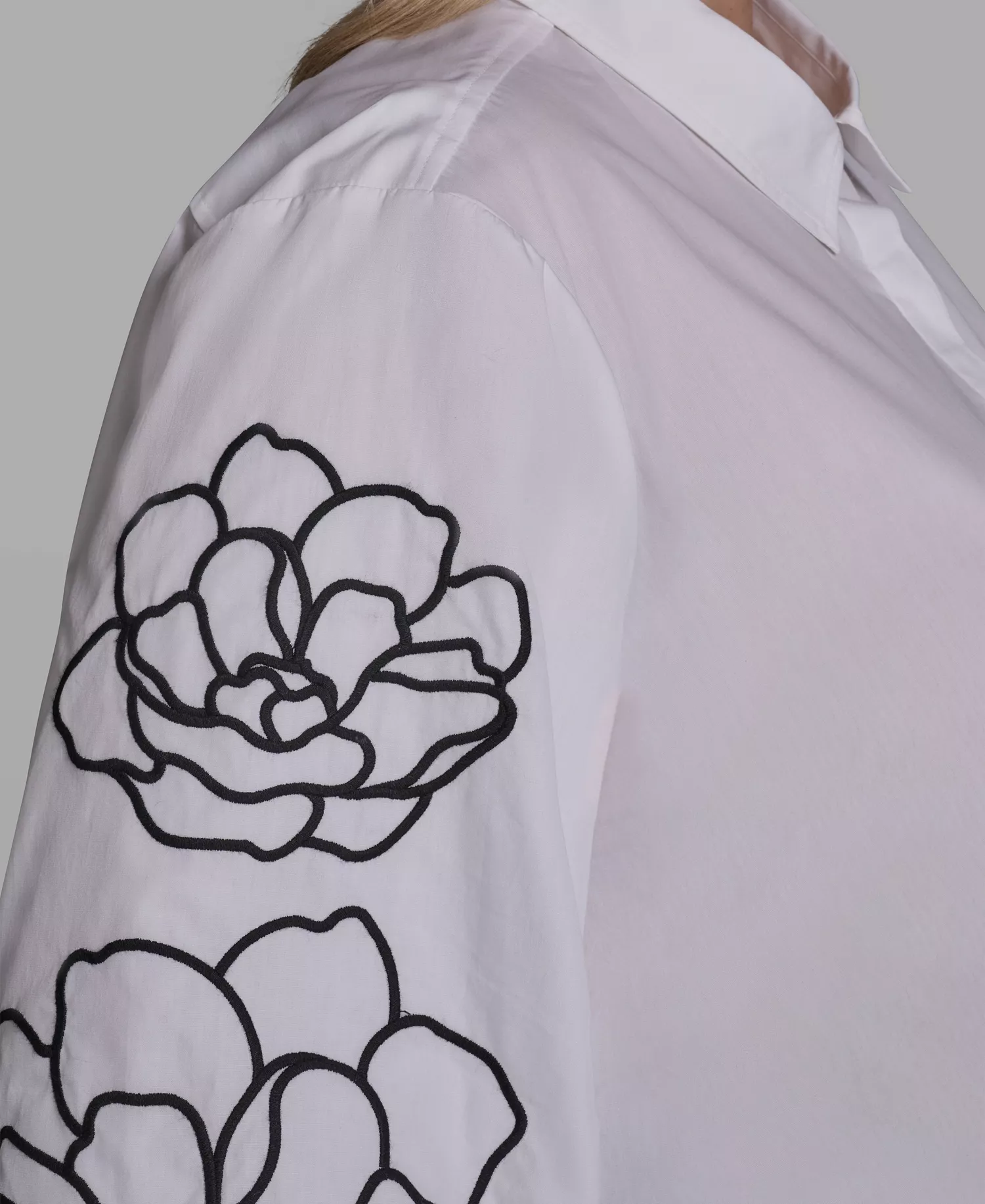 Plus Size Floral Detail Collared Top - White - 0X