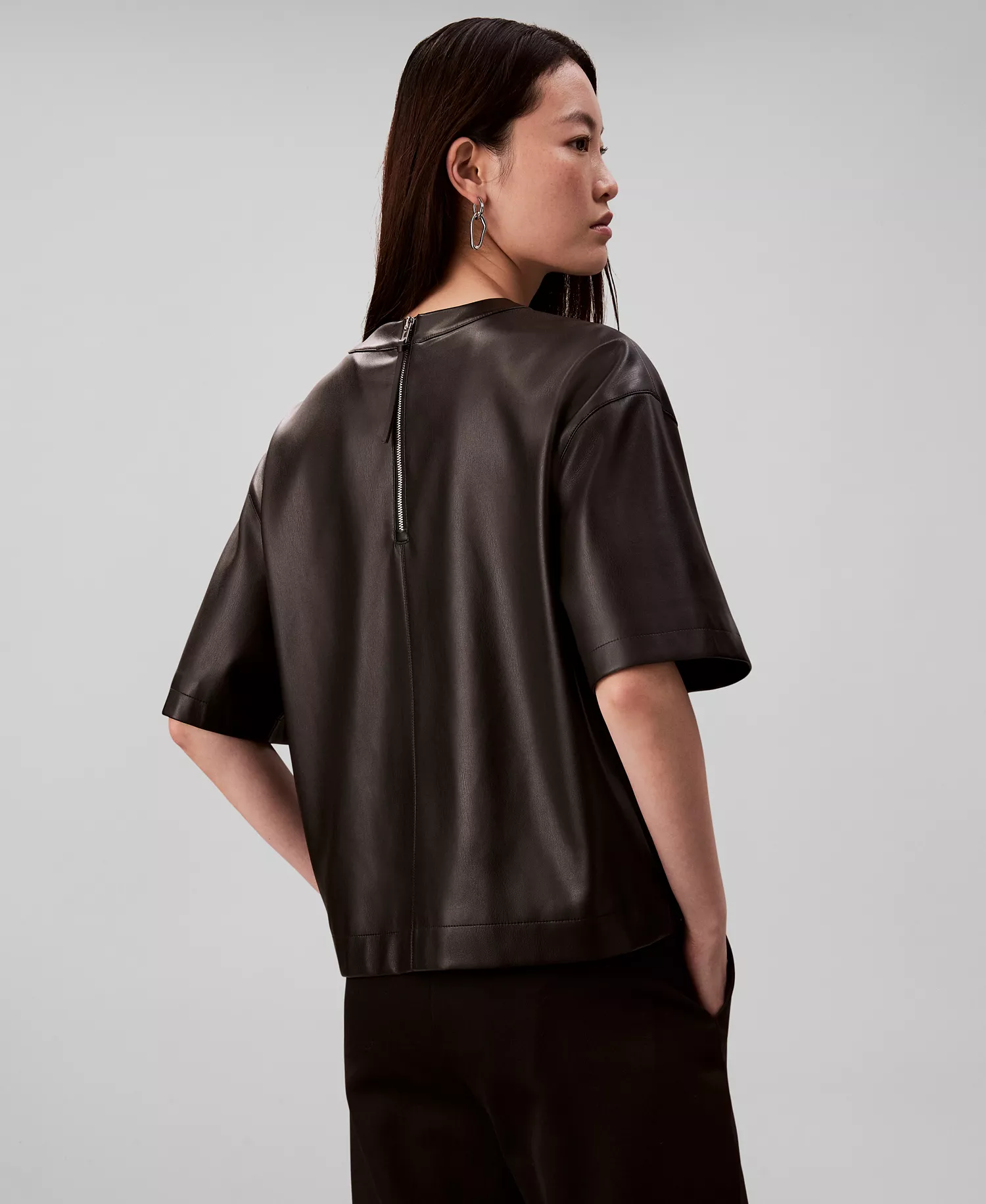 Women's Crinkled Relaxed Fit Top - Black - L