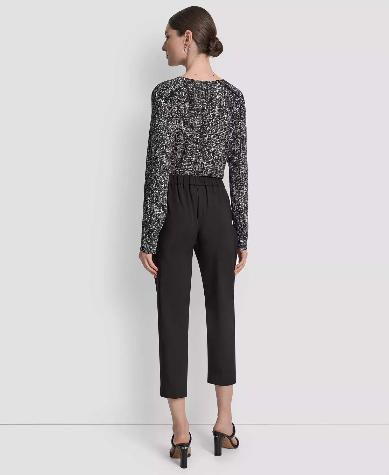 Women's Mid-Rise Pull-On Cropped Pants - Black - 0