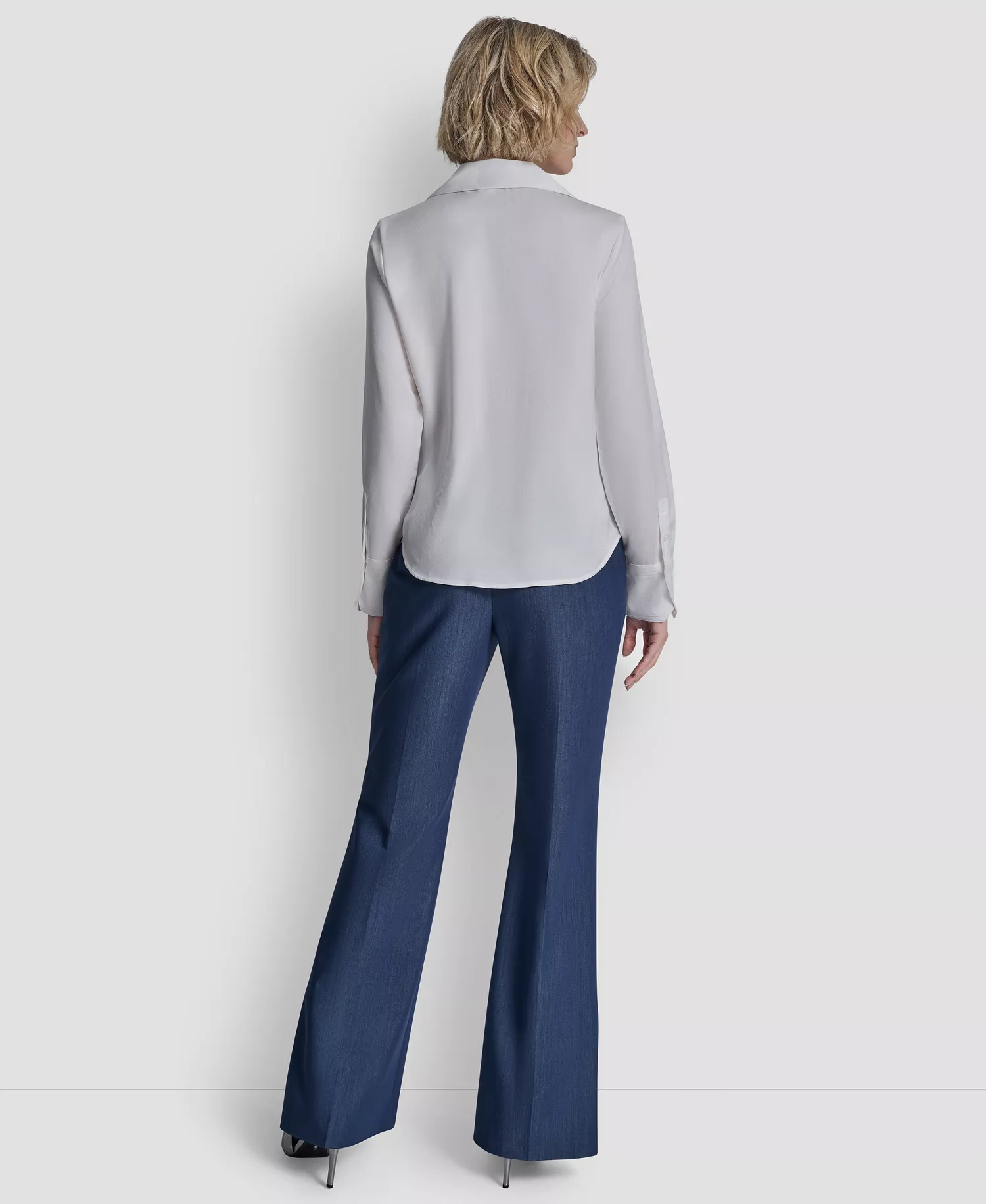 Women's Collared Button-Up Blouse - Ivory - L