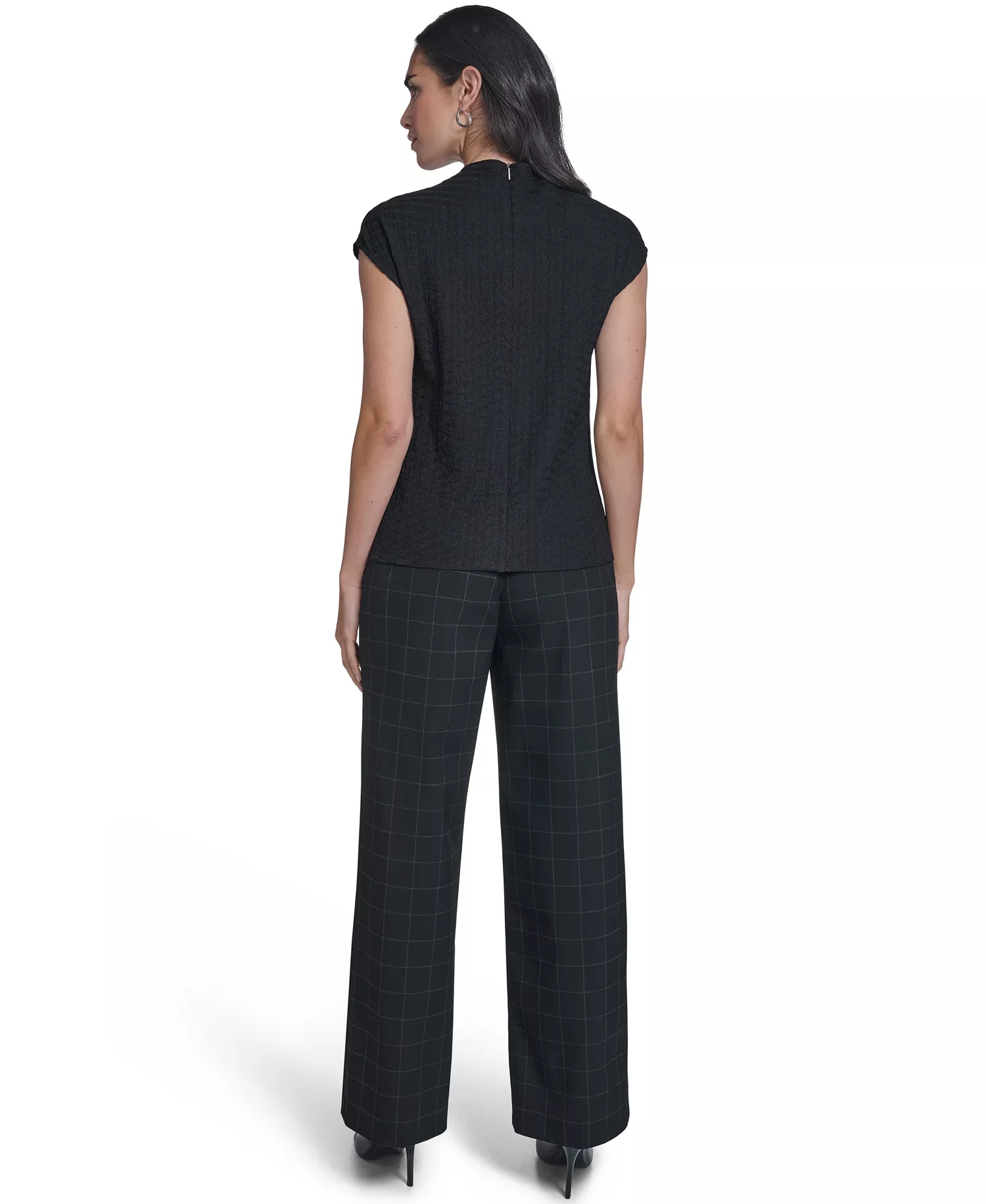 Women's Textured Mock Neck Cap Sleeve Top - Black - L