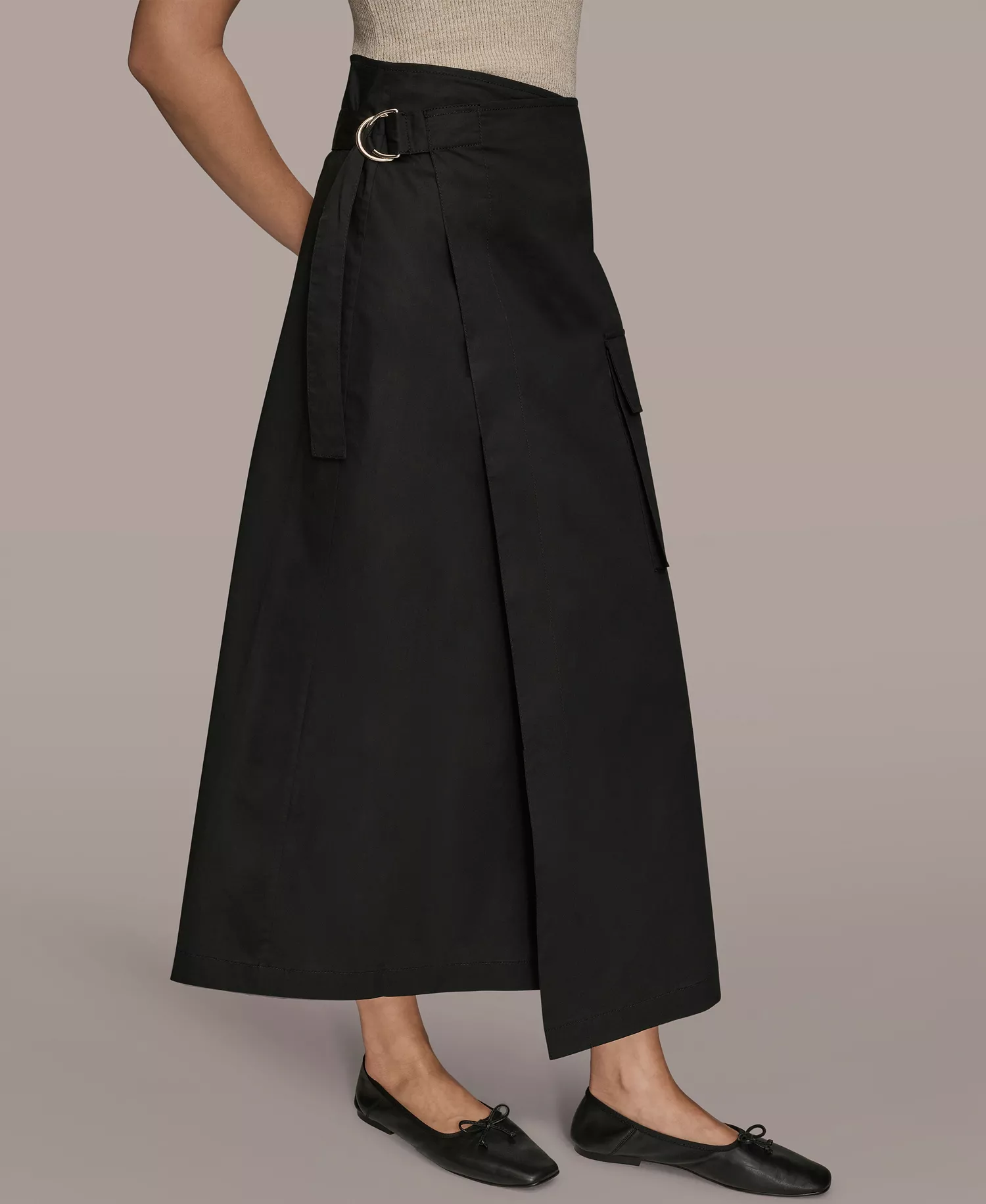 Women's Asymmetrical Stretch Poplin Wrap Cargo Pocket Skirt - Black - 10