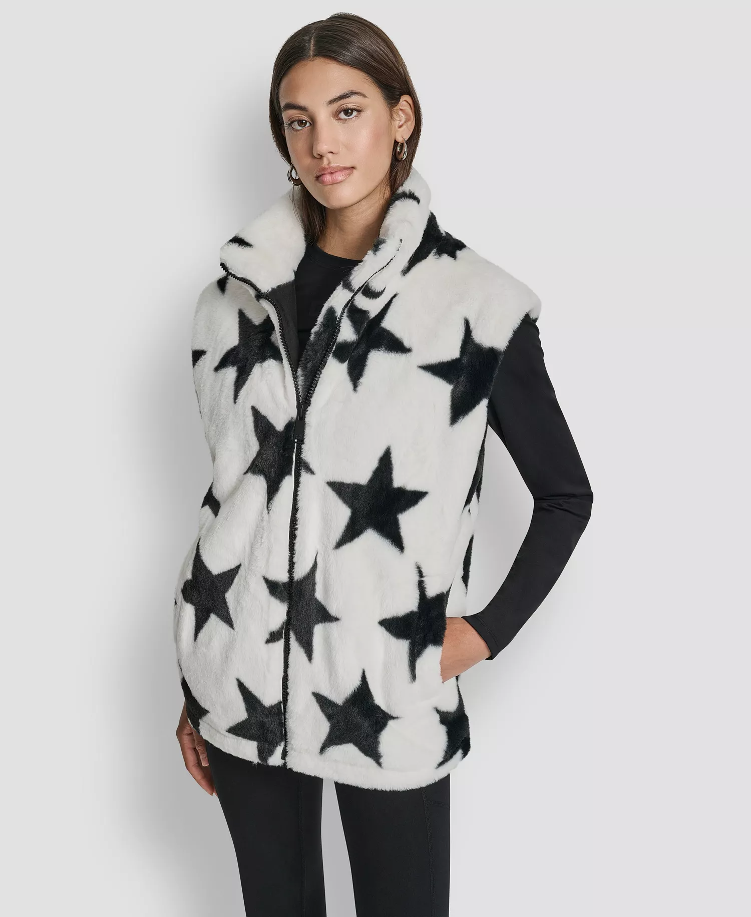Women's Star Print Faux Fur Vest - White - L