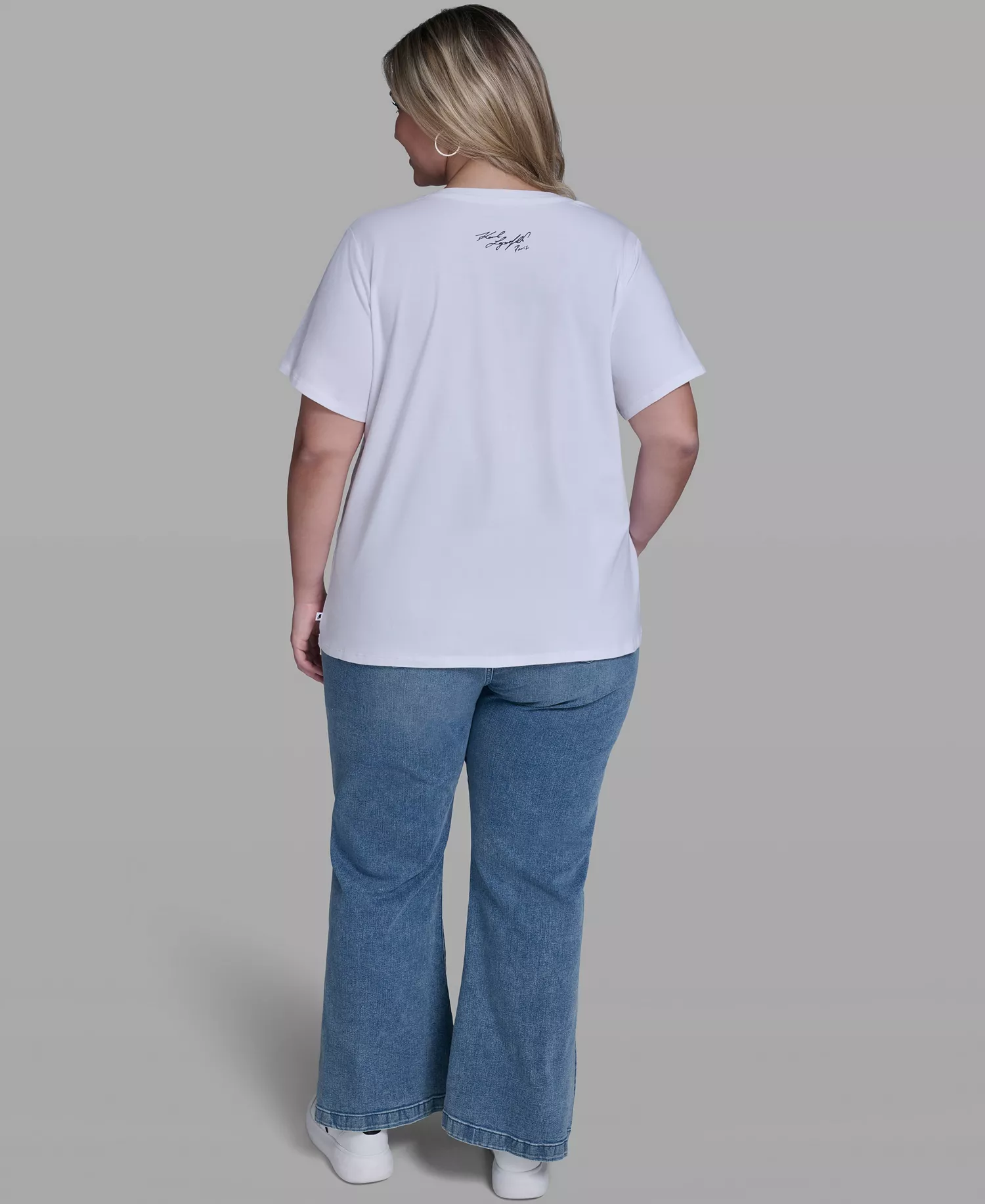 Plus Size Embellished Eiffel T-Shirt - White - 0X