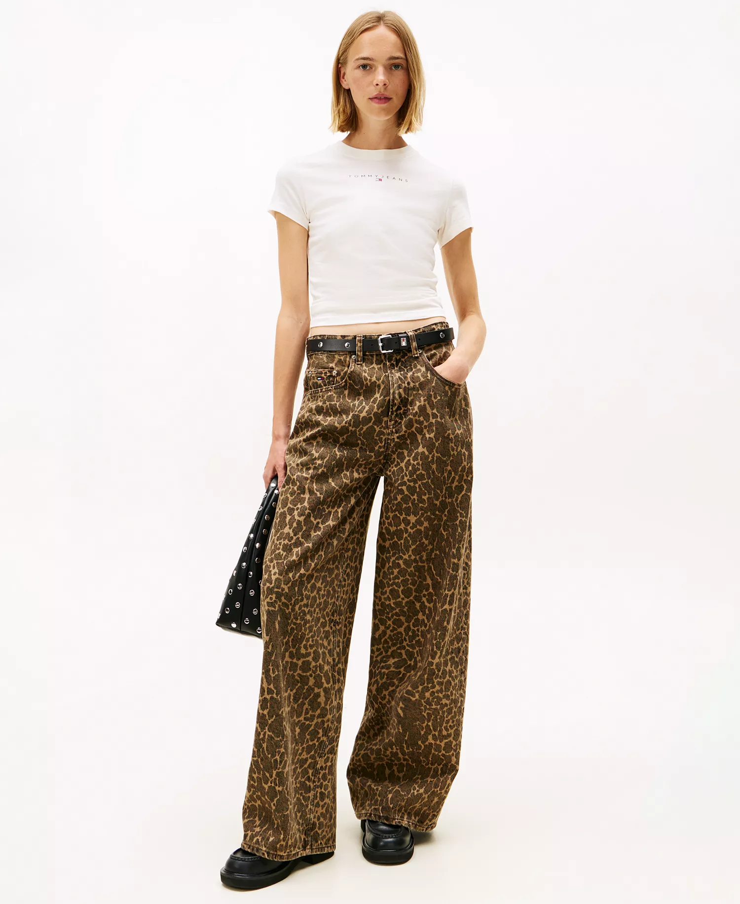 Women's Crewneck Slim Bling Linear T-Shirt - Ancient White - L