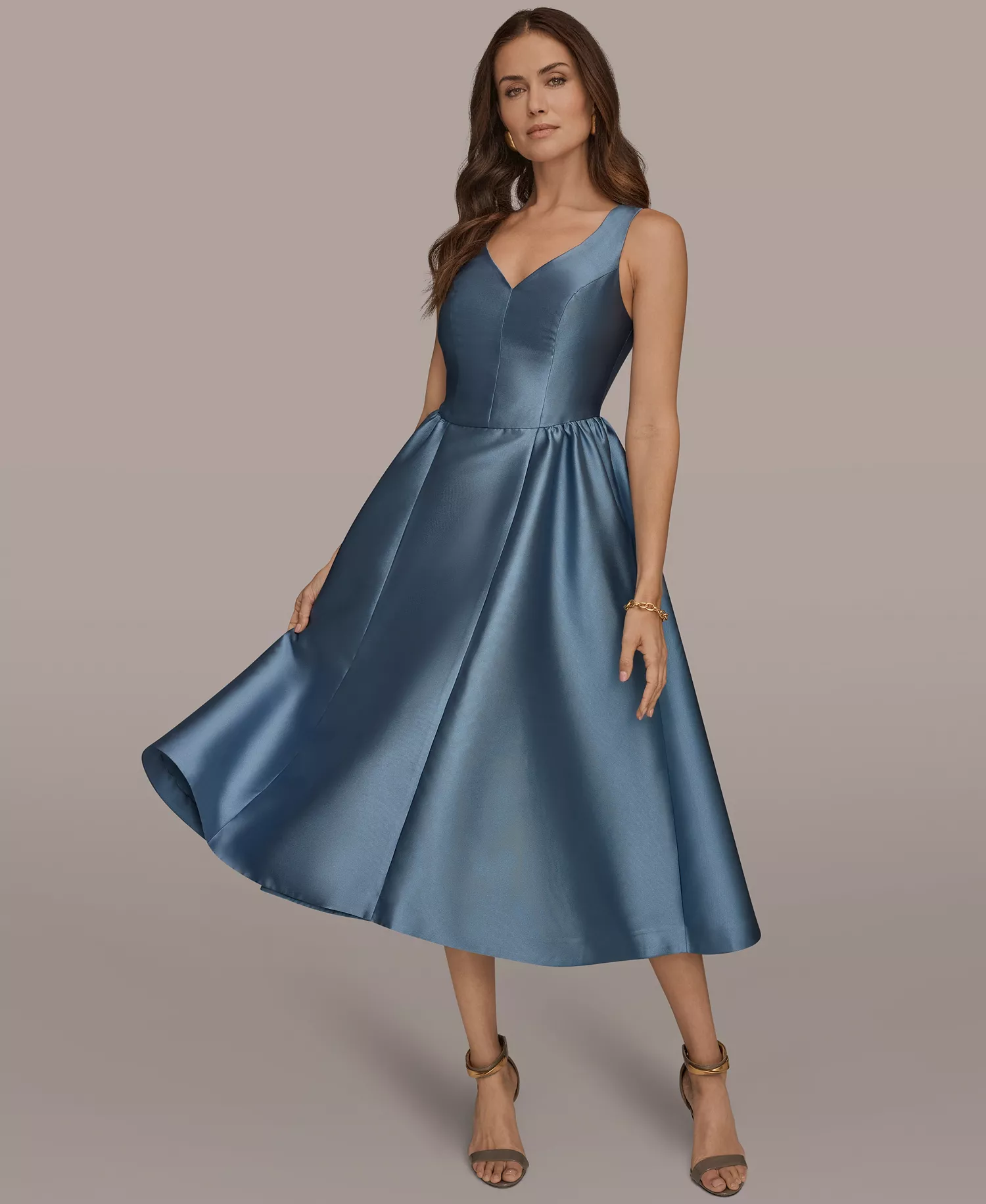 Women's Sleeveless V-Neck A-Line Midi Dress - Washed Indigo - 10