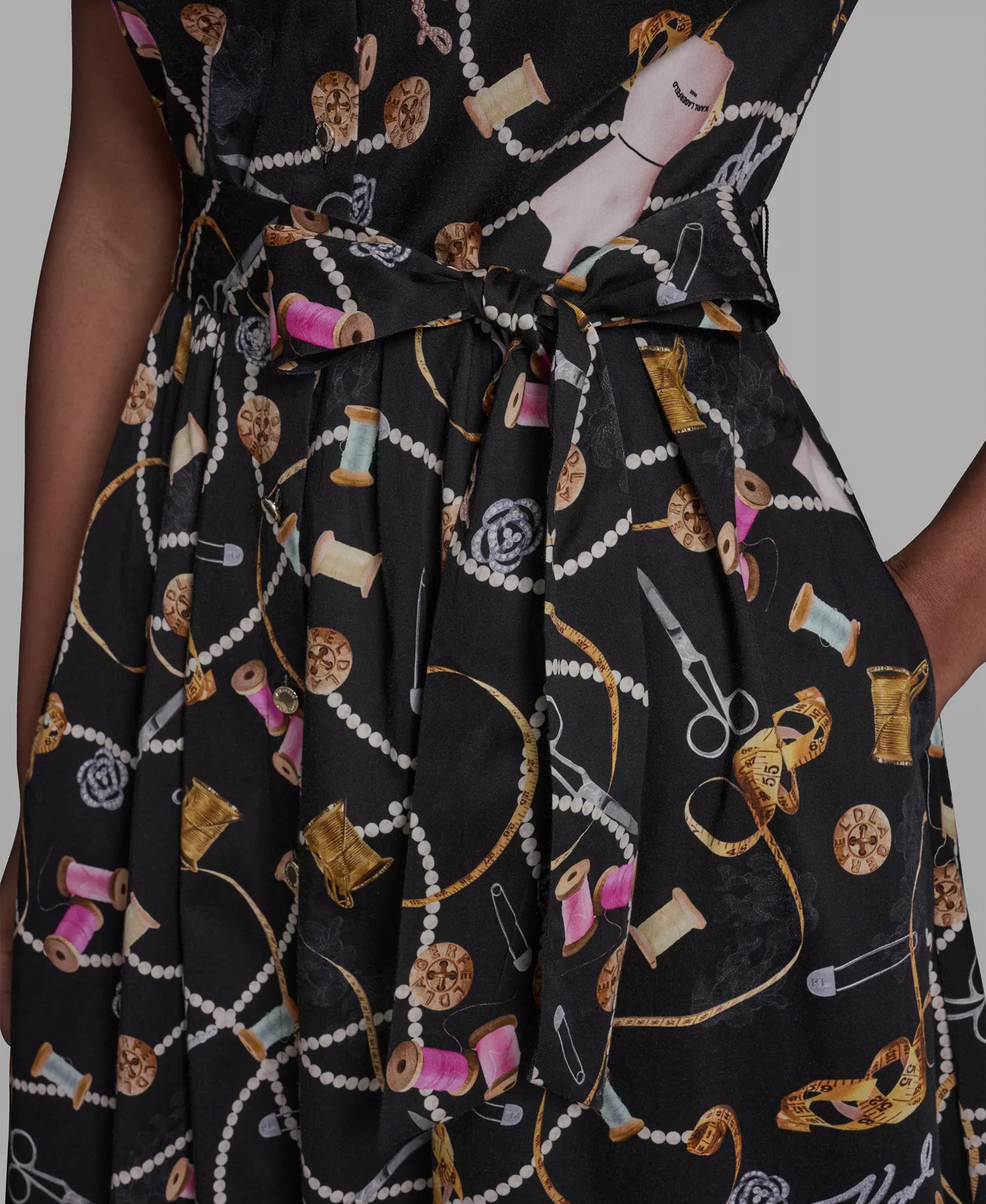 Women's Printed Short-Sleeve Tie-Waist Collared Shirt Dress - Black Multi - 0