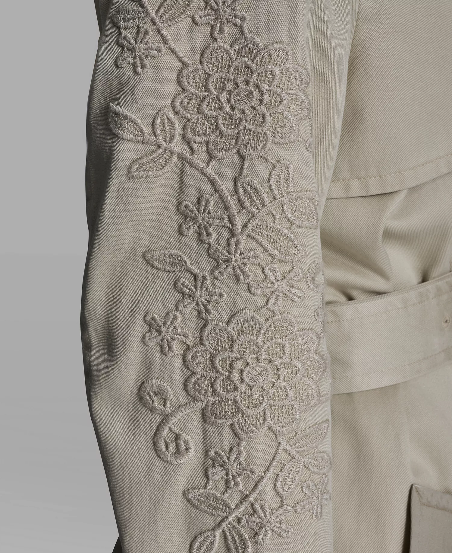 Women's Embroidered Collar Trench Coat - Desert Sand - L