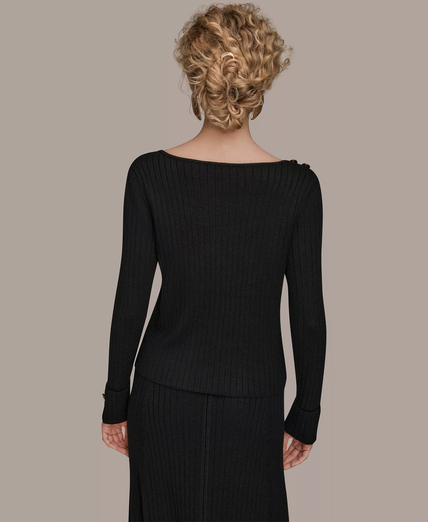 Women's Long-Sleeve Button Detail Sweater - Black - L