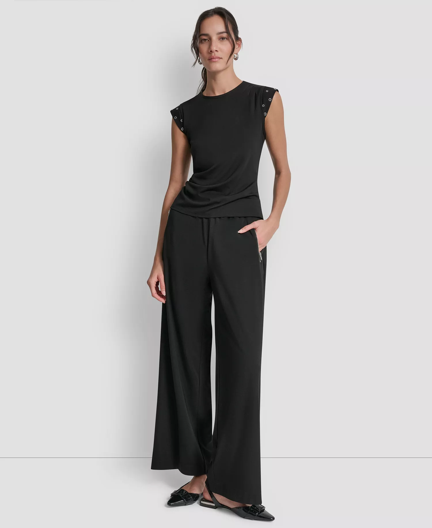 Women's Stud-Detail Sleeveless Top - Black - L