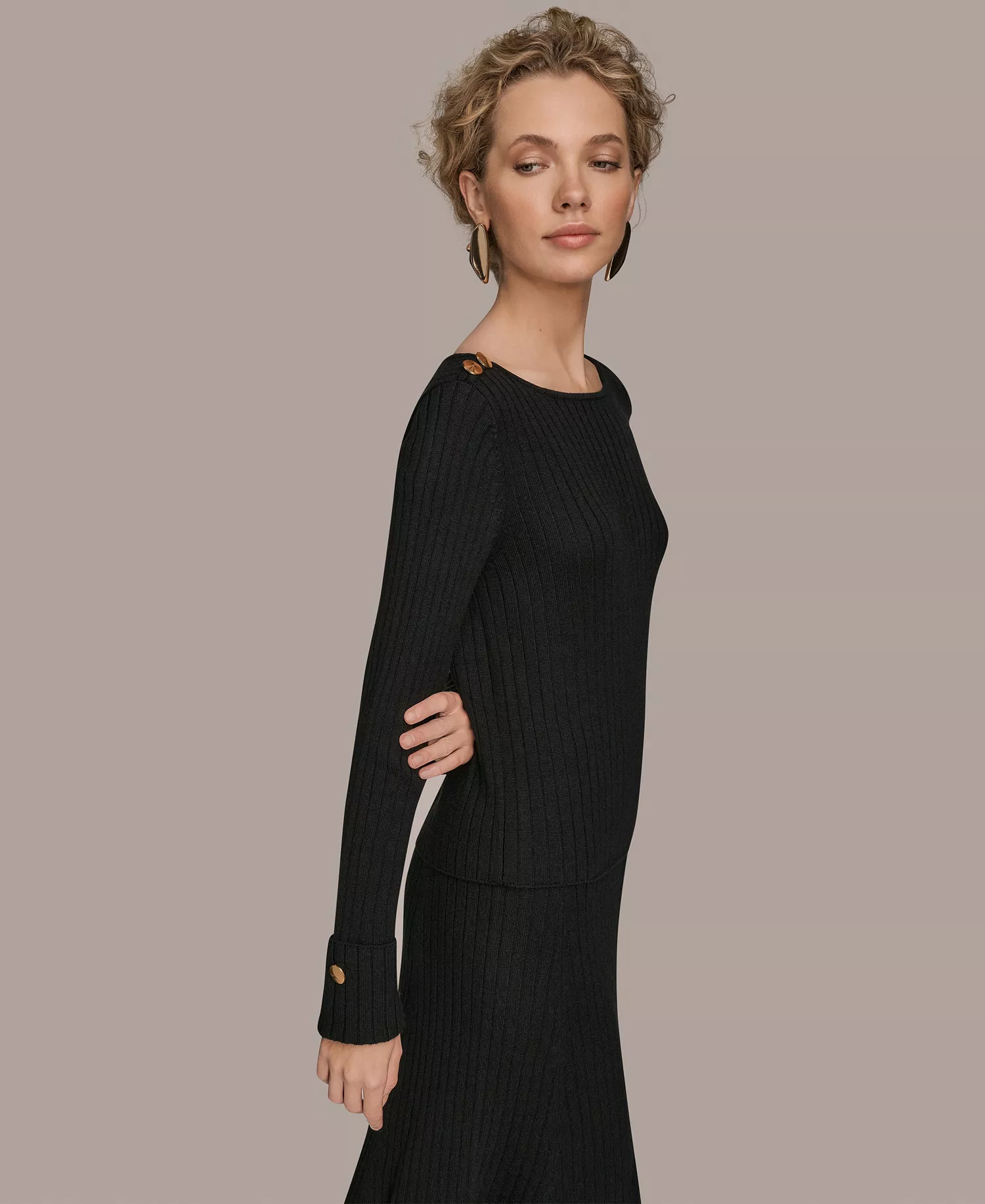 Women's Long-Sleeve Button Detail Sweater - Black - L