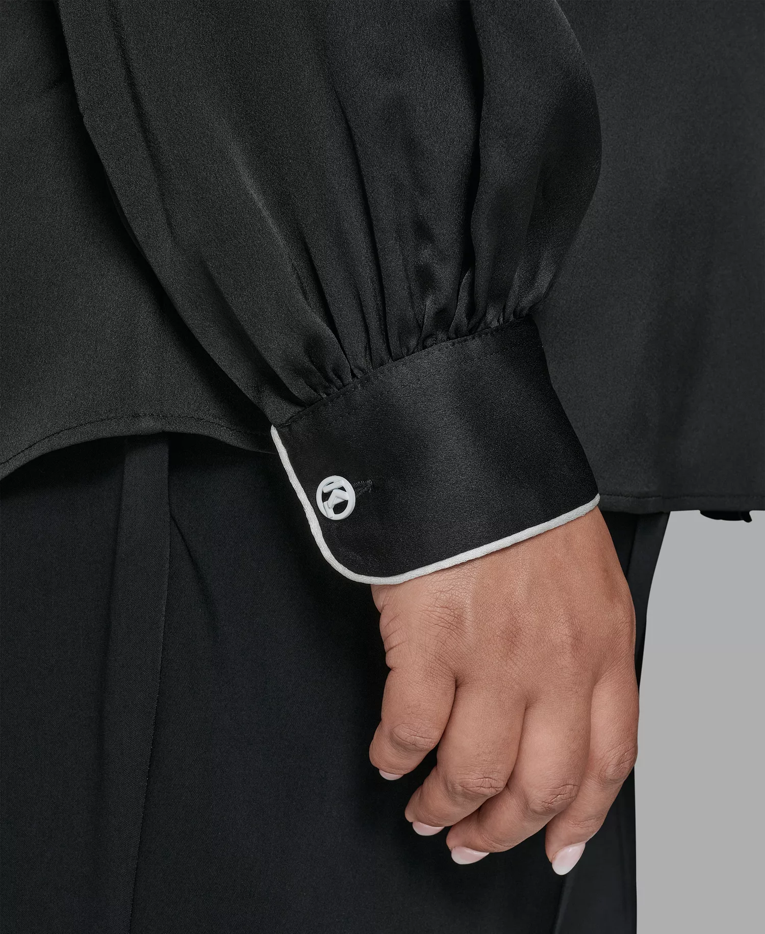 KARL LAGERFIELD PARIS Plus Size Contrast Placket Long Sleeves Blouse - Black - 0X