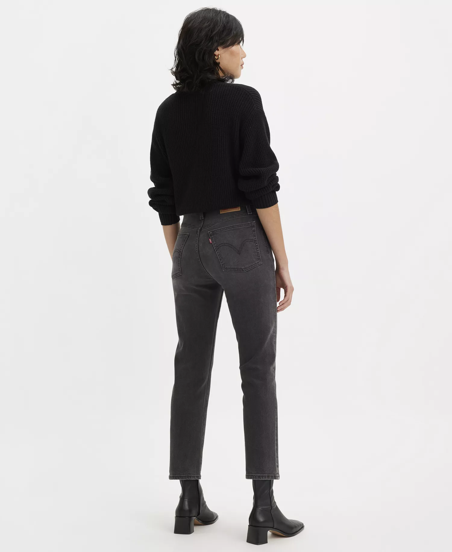 Women's Wedgie Straight-Leg High-Rise Cropped Jeans - Black - 24