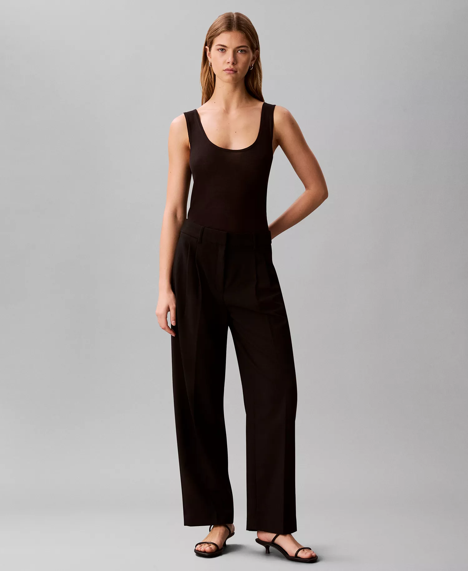 Women's Pleated High-Rise Wide-Leg Pants - Black - 10