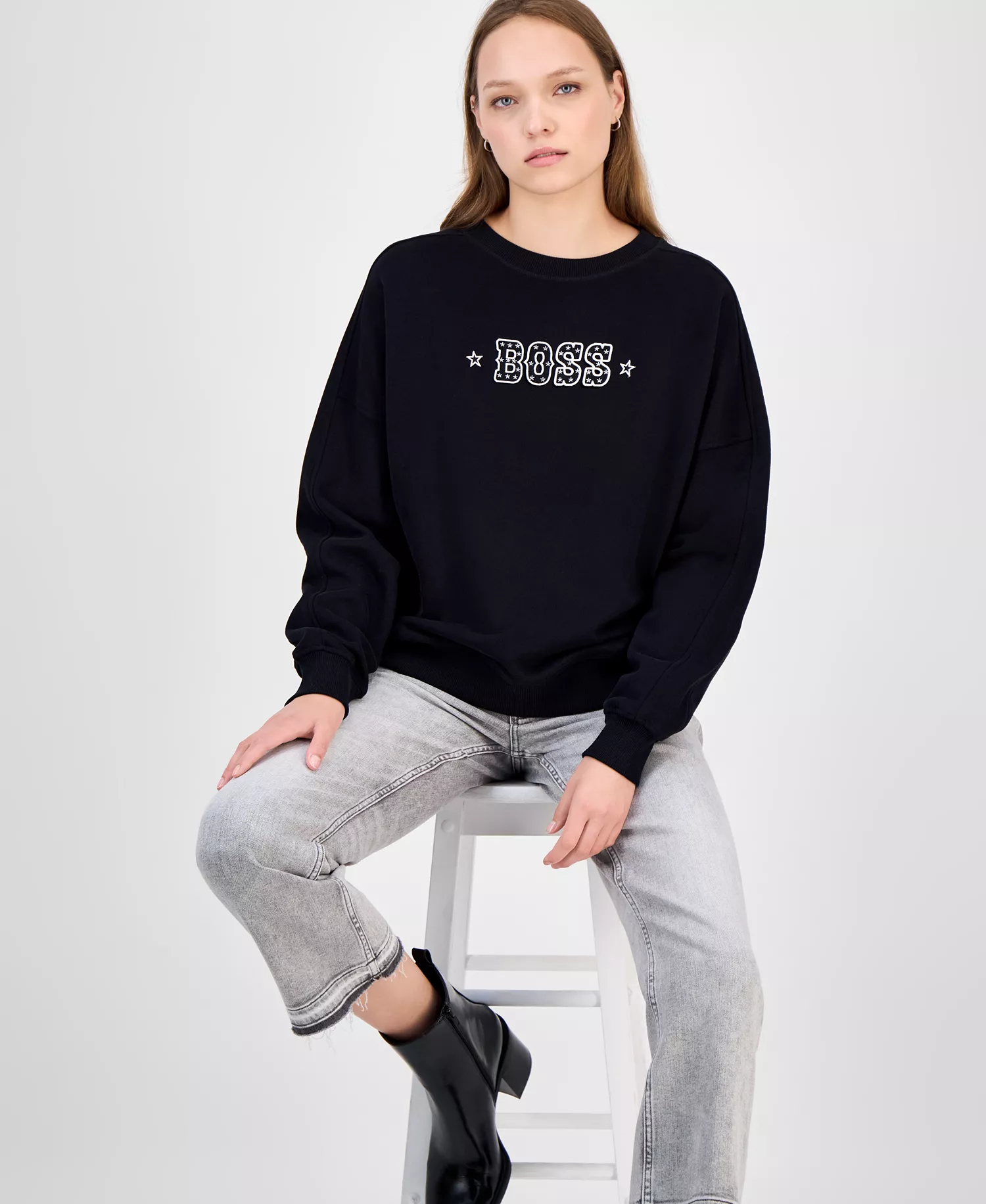 Women's Star Logo Sweatshirt - Black - S