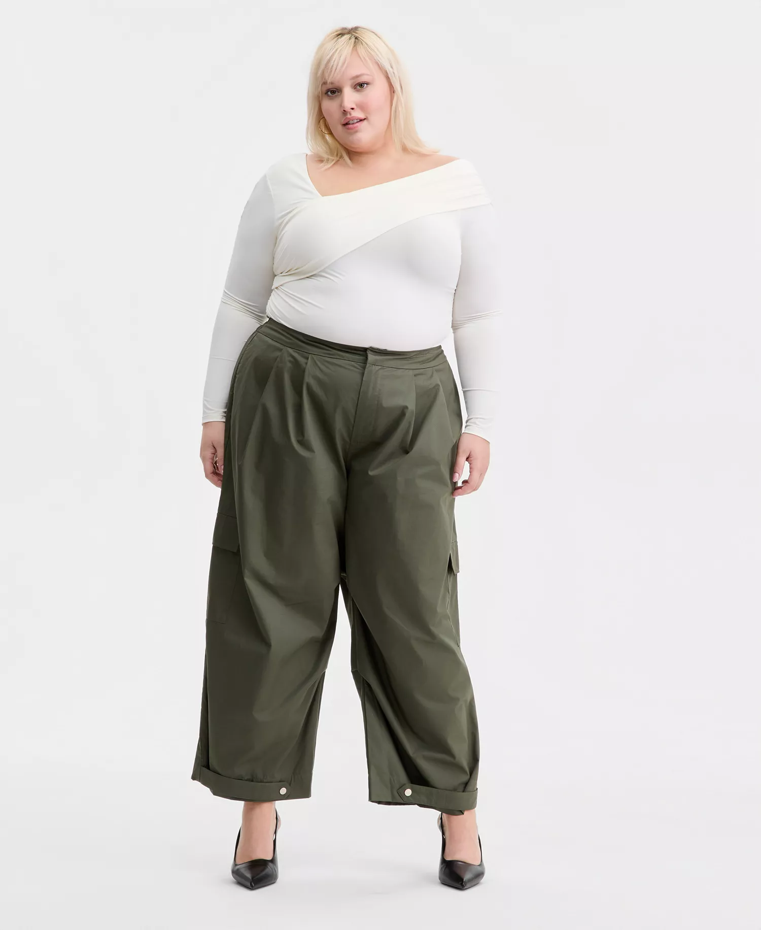 Trendy Plus Size Cotton Wide-Leg Cargo Pants, Macy's Exclusive - Dusty Green - 0X