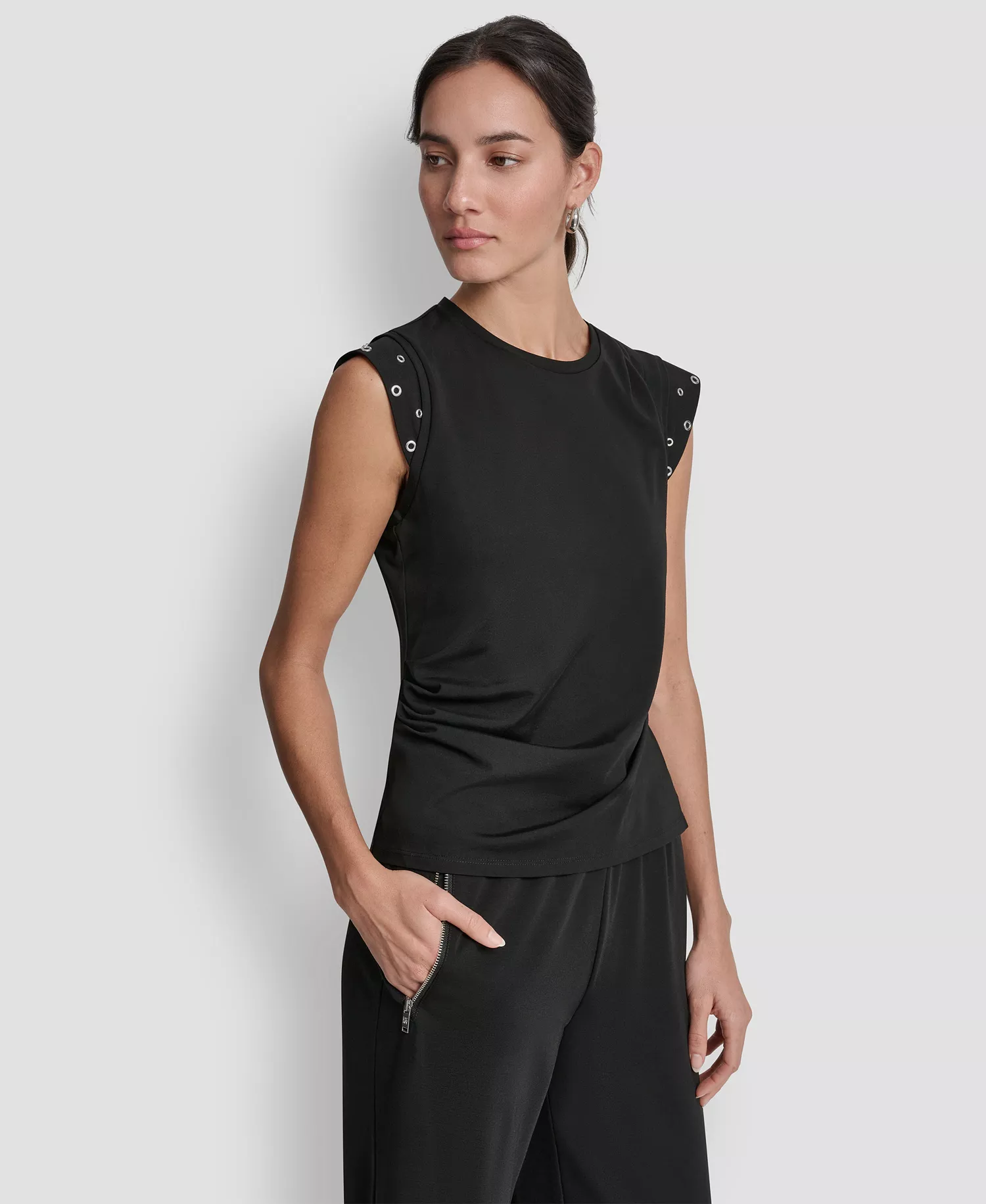 Women's Stud-Detail Sleeveless Top - Black - L