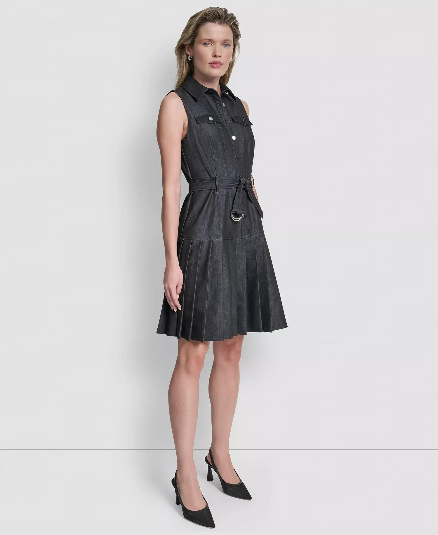 Women's Sleeveless Collared Pleated Dress - Denim - 10