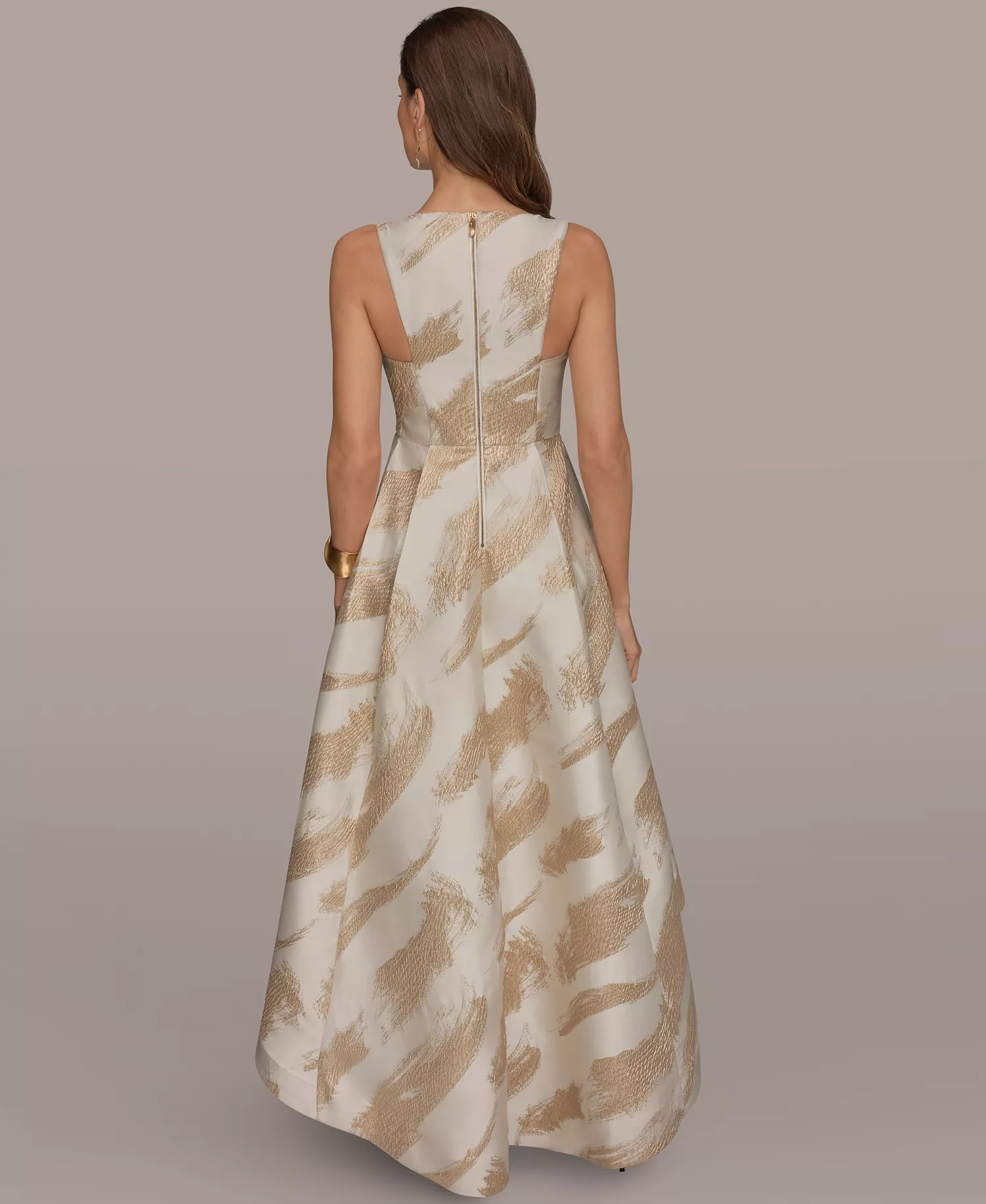 Women's V-Neck High-Low Jacquard Gown - Cream/Gold - 10