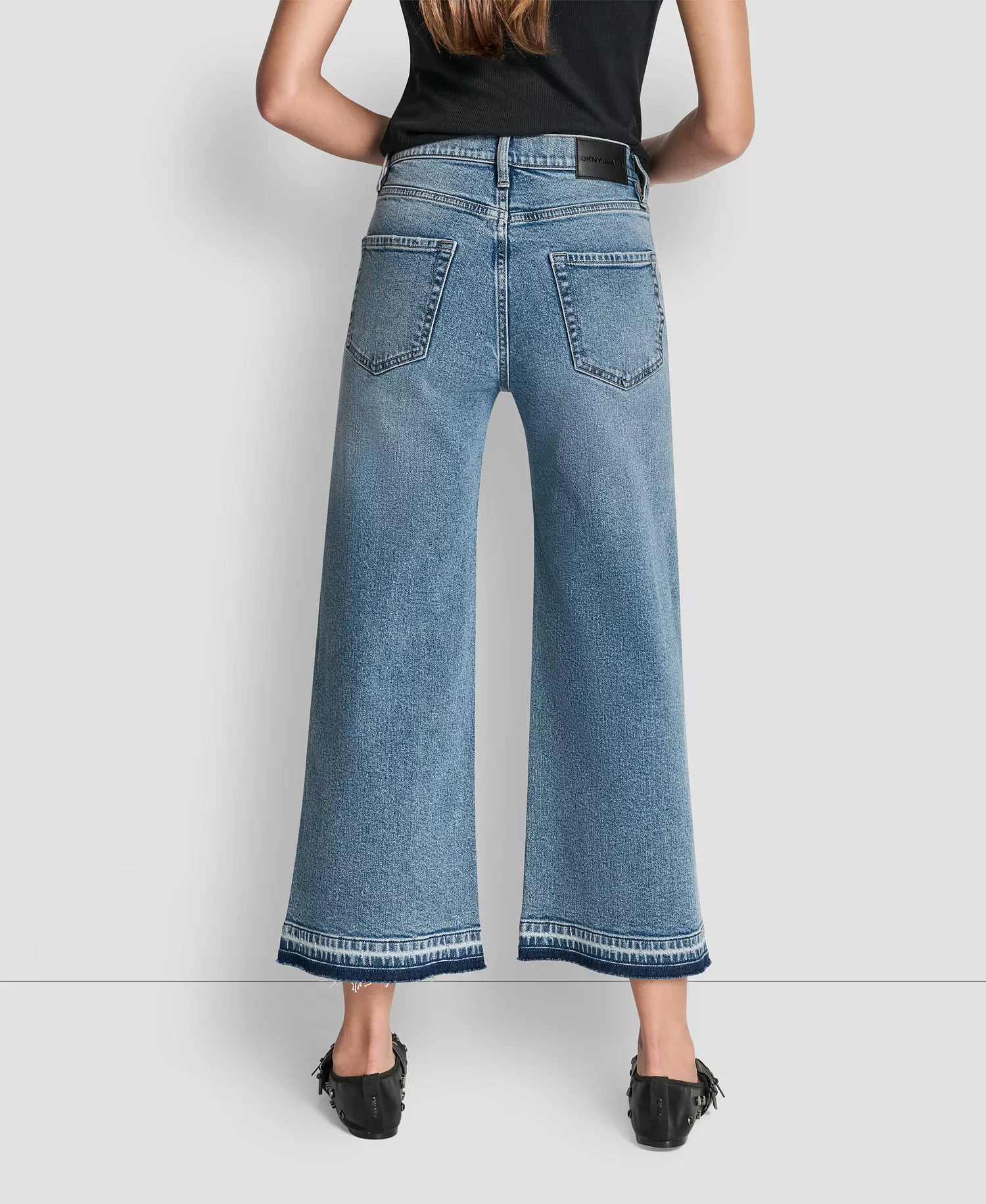 Women's Mid-Rise Wide Leg Jeans - Cedar Hill - 24