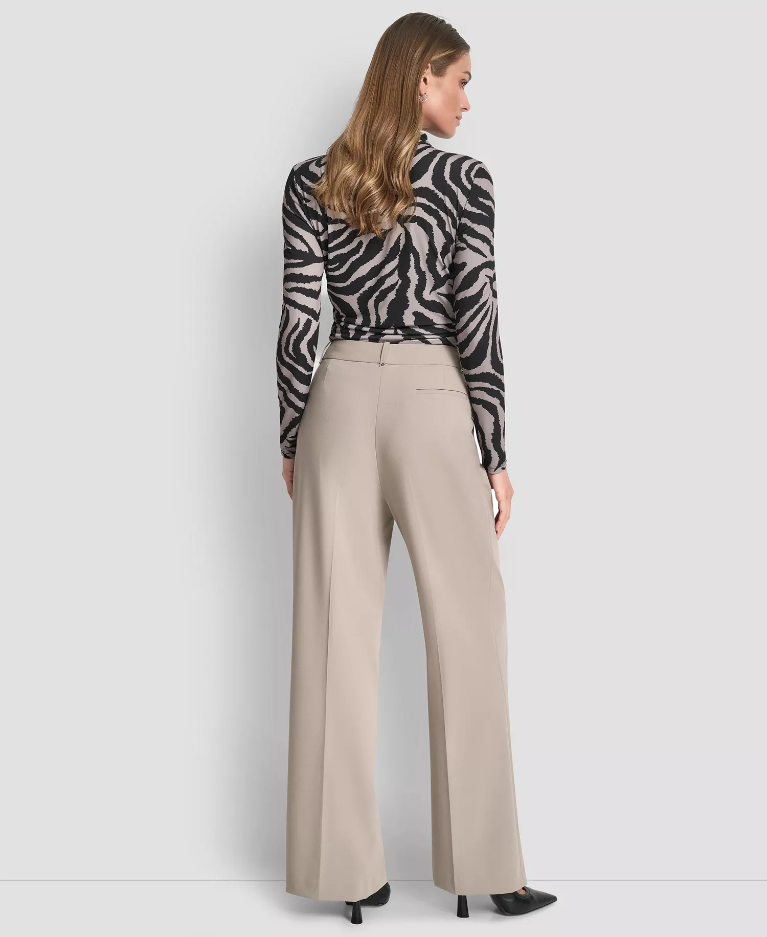 Women's Pintuck Wide Leg Mid Rise Trousers - Tan - 10