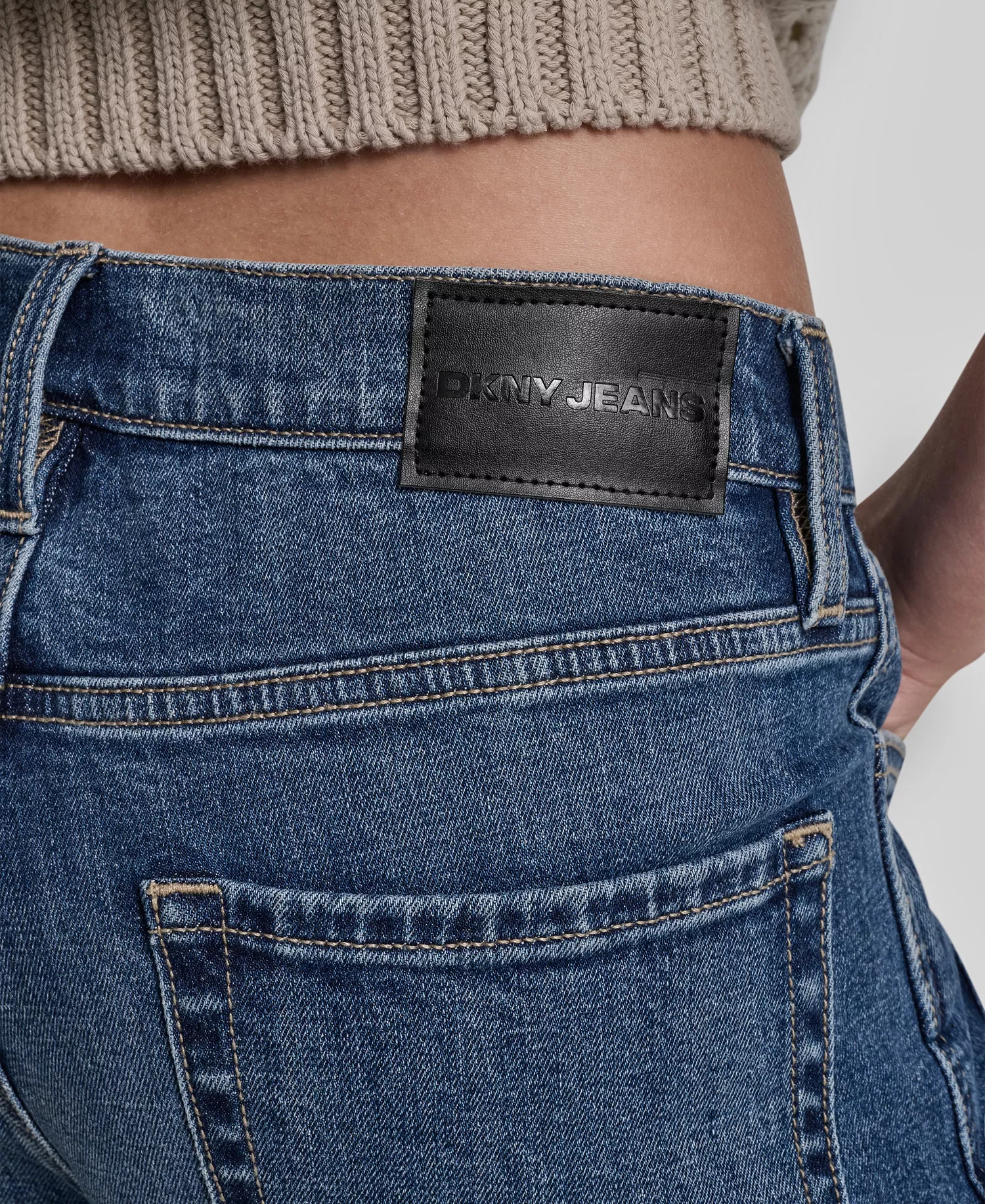 Women's High-Rise Modern Wide Leg Jeans - Hylan - 24