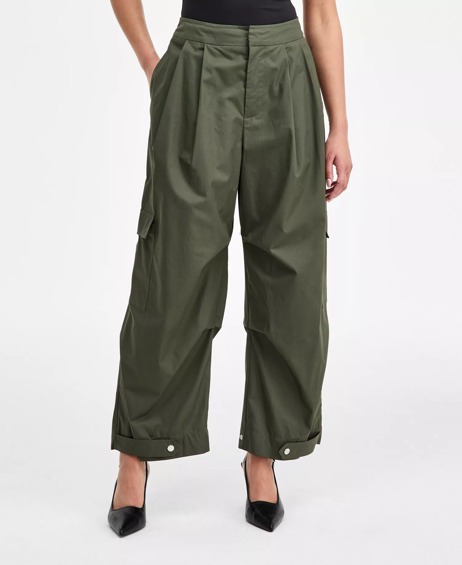 Women's Olive Barrel-Leg Pants, Macy's Exclusive - Dusty Green - L