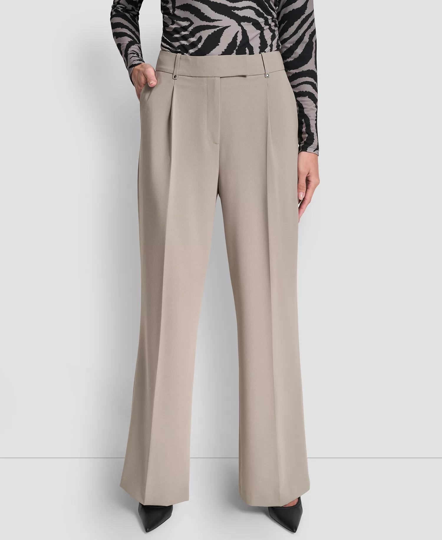 Women's Pintuck Wide Leg Mid Rise Trousers - Tan - 10