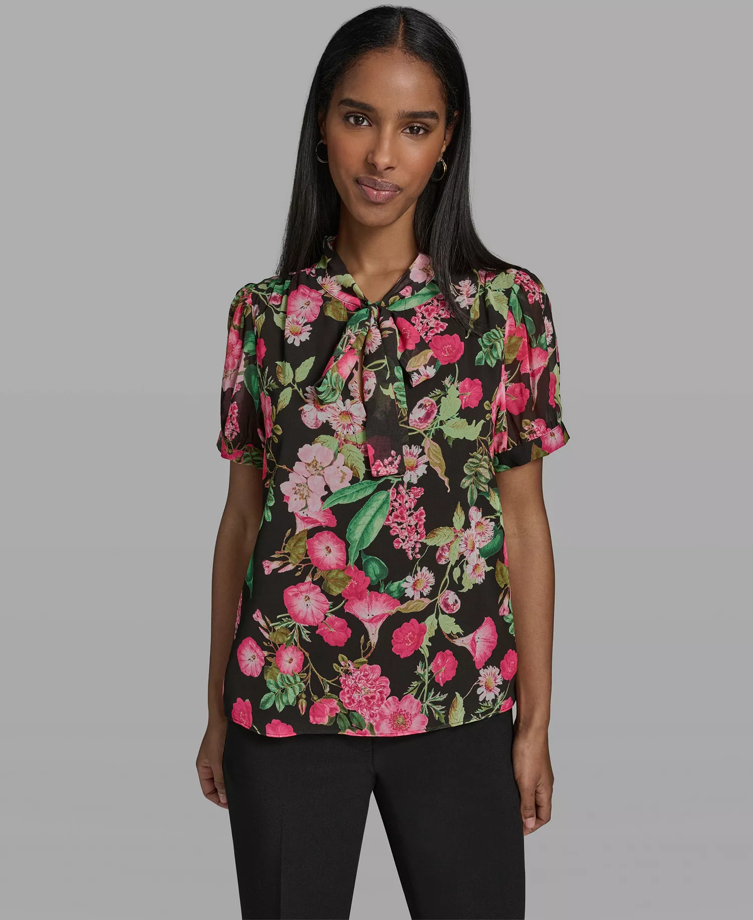 Women's V-Neck Woven Blouse - Black Multi - L