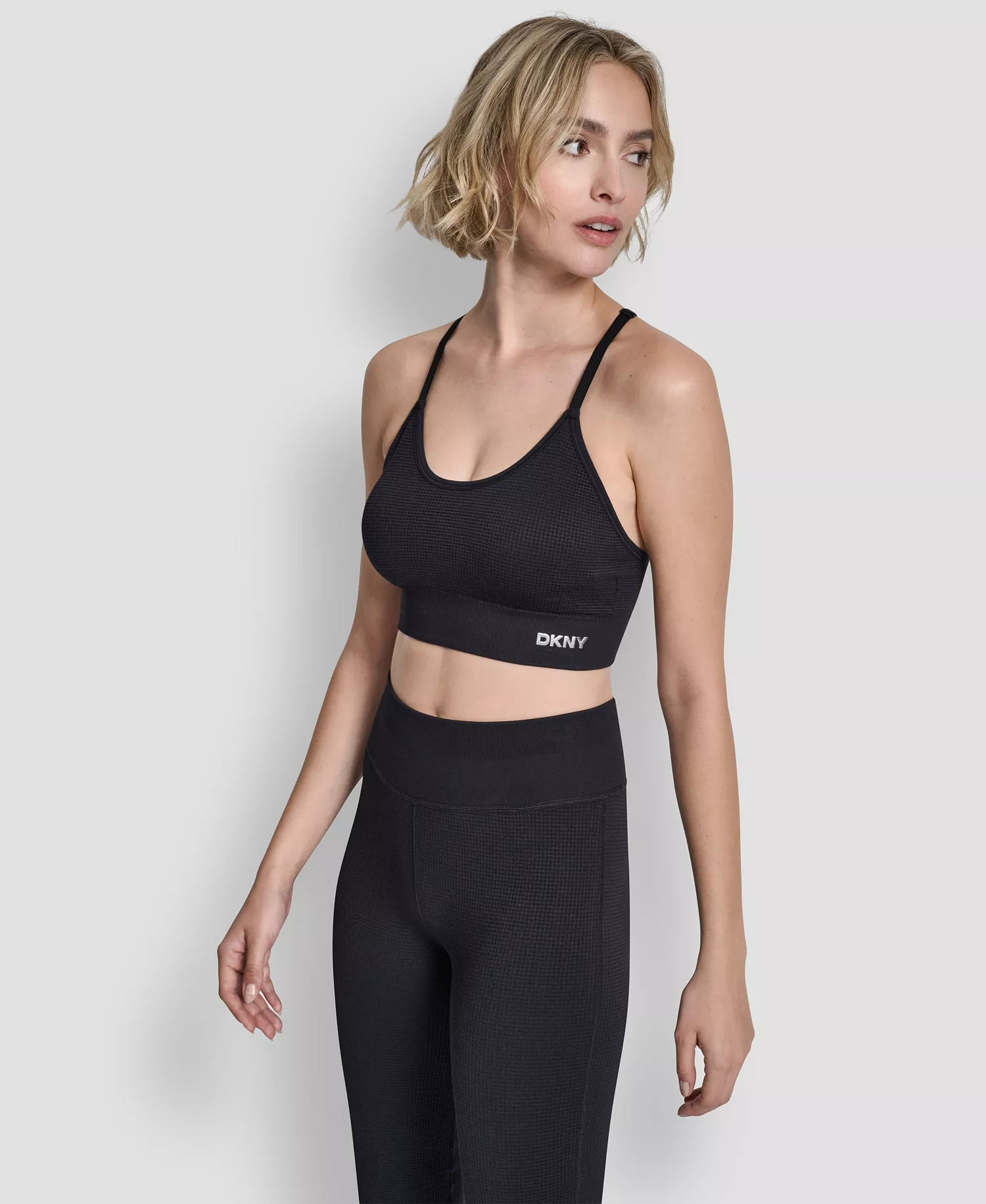 Women's Seamless Low Impact Racer Back Longline Bra - Black - L