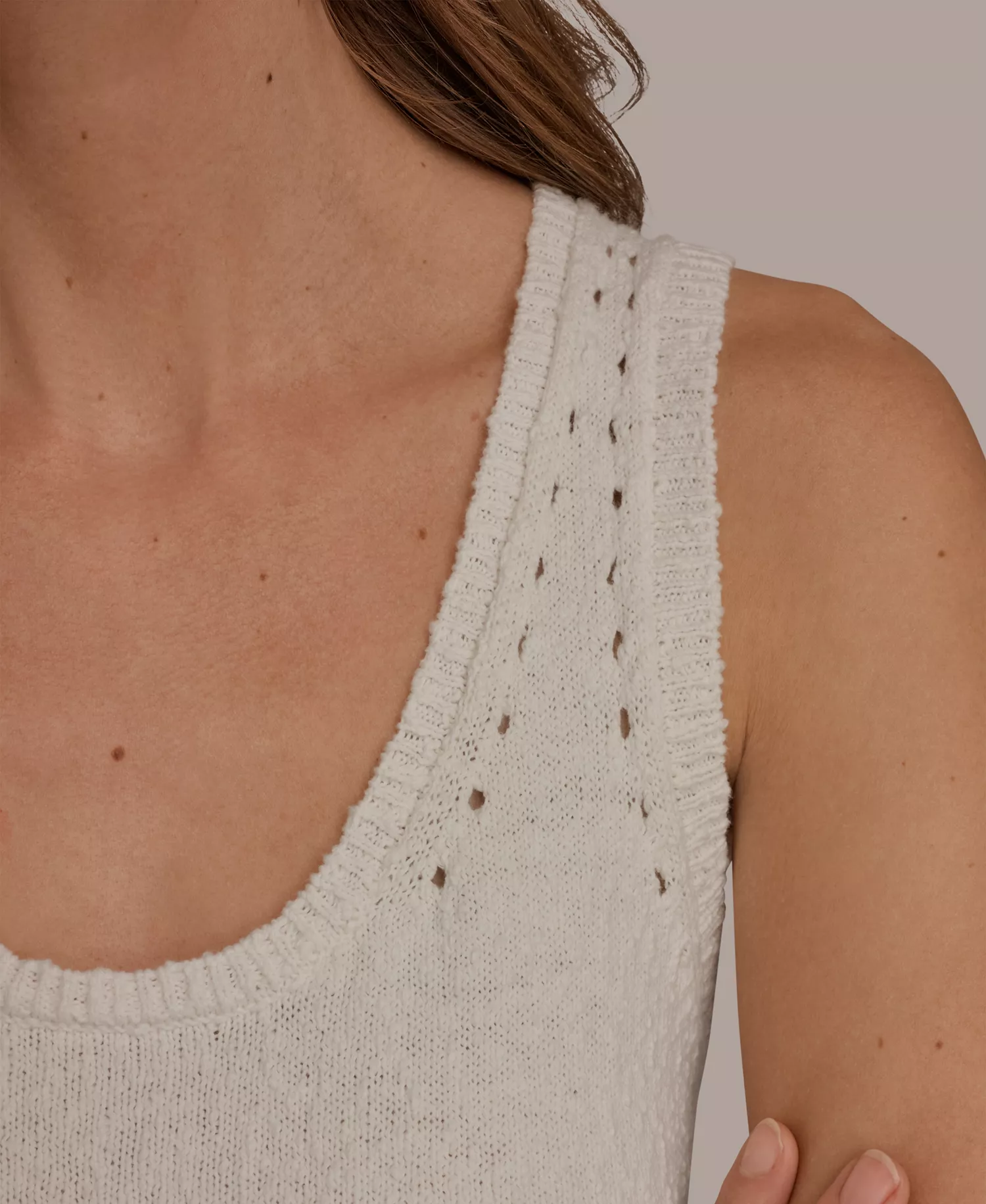Women's Scoop Neck Pointelle Stitched Tank Sweater - Cream - L