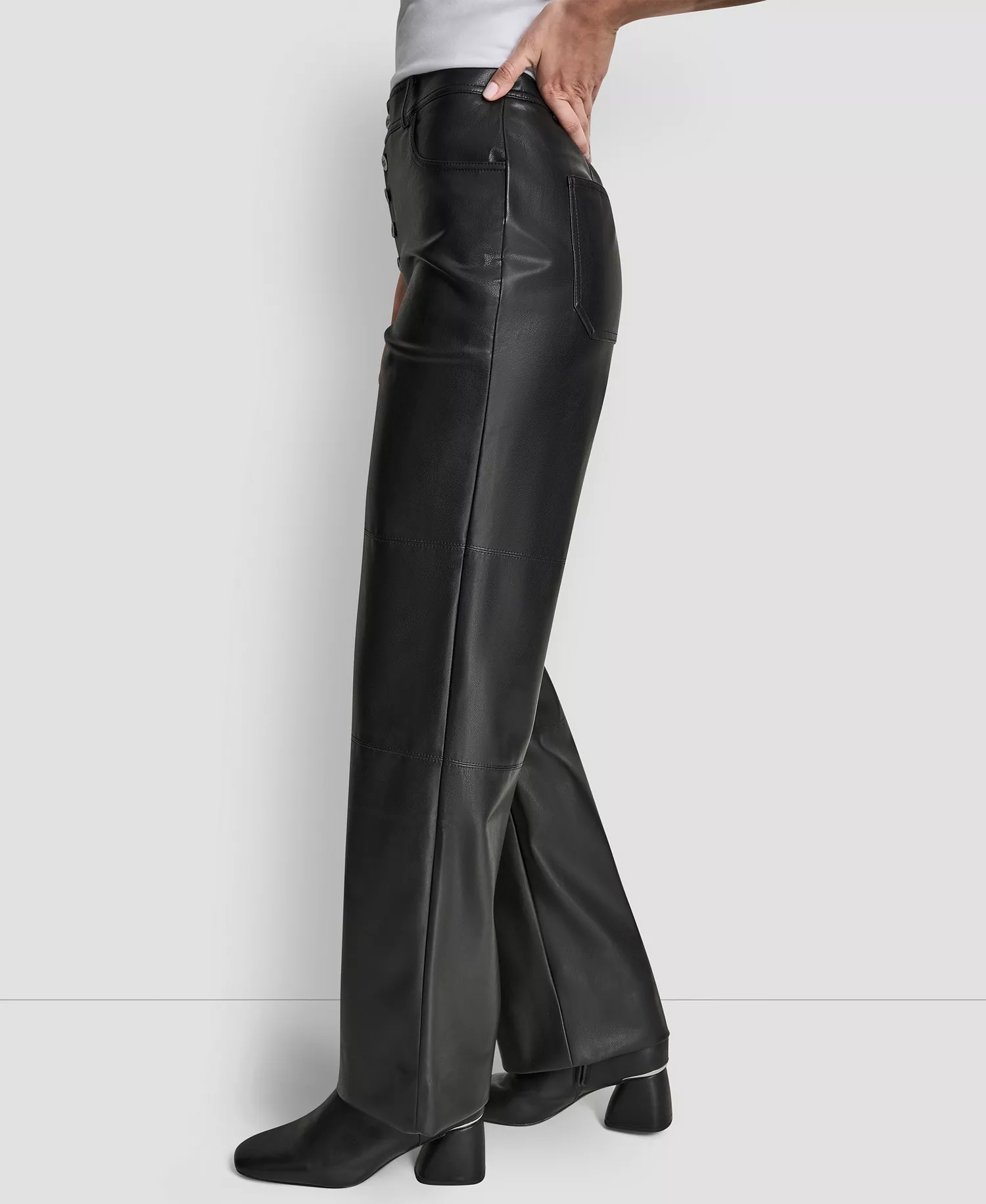 Women's Seamed Straight-Fit Pants - Black - 10